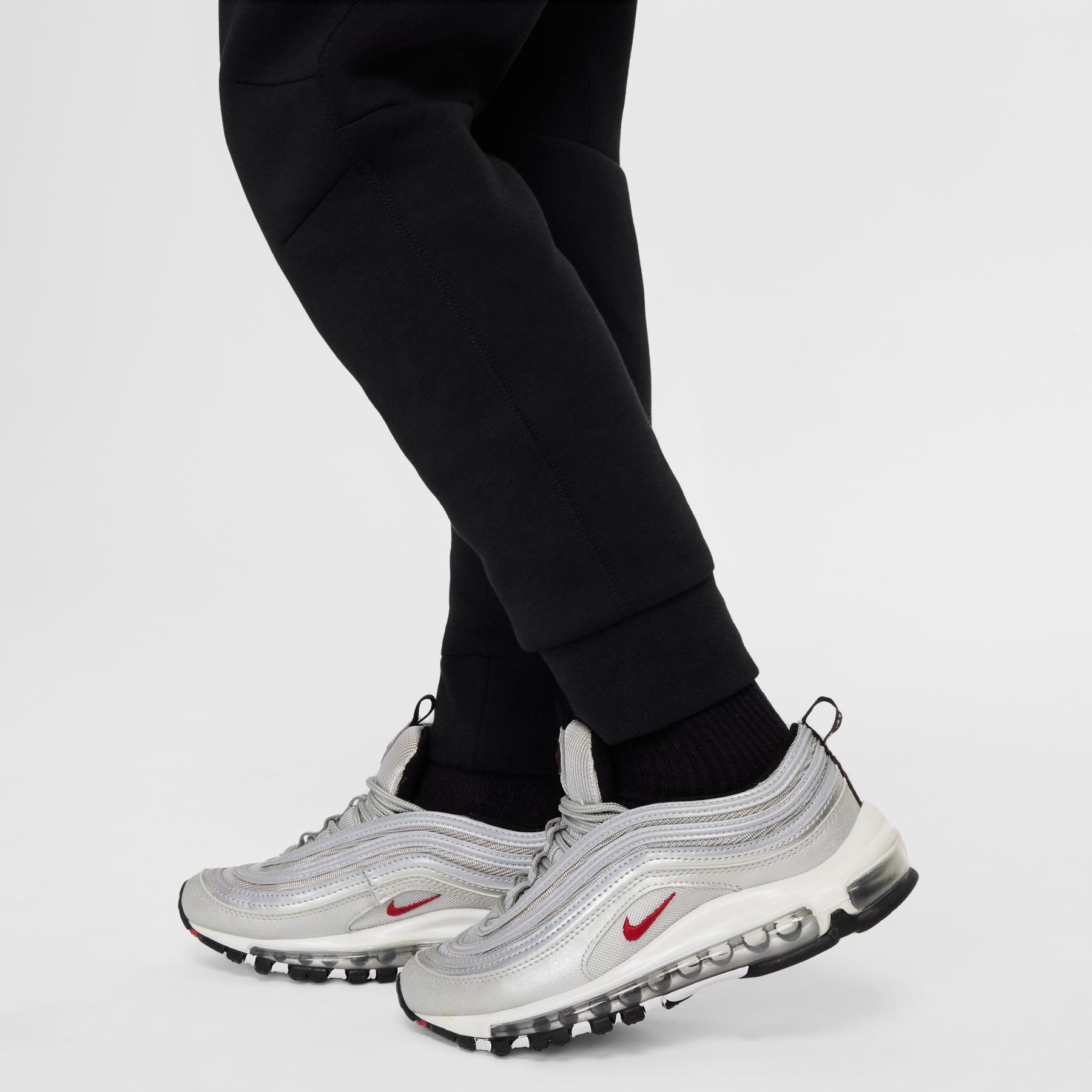 product/n/i/nike_fn8505-010-phsym005.jpg