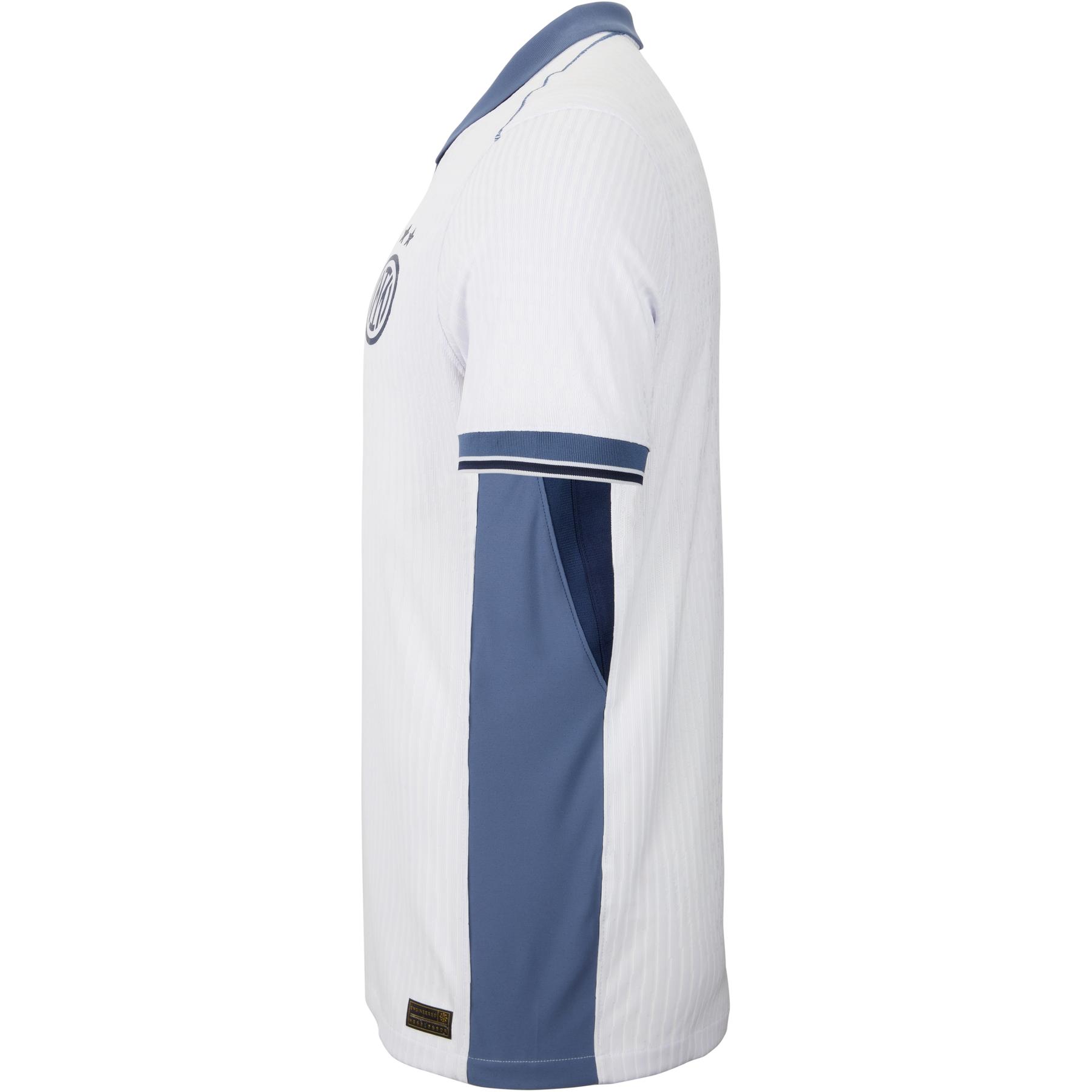 product/n/i/nike_fn8772-123-phsyd001-nw112724.jpg