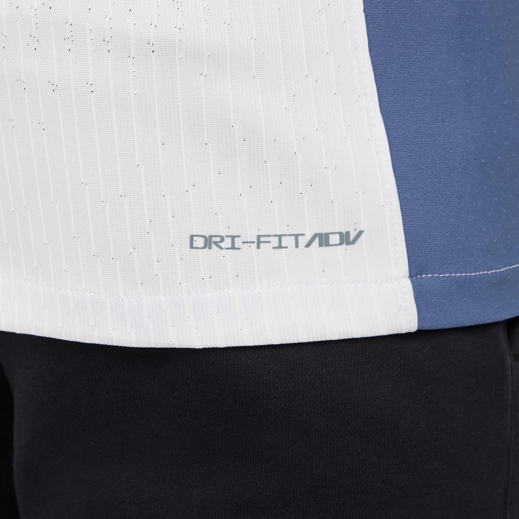product/n/i/nike_fn8772-123-phsym007-nw112724.jpg