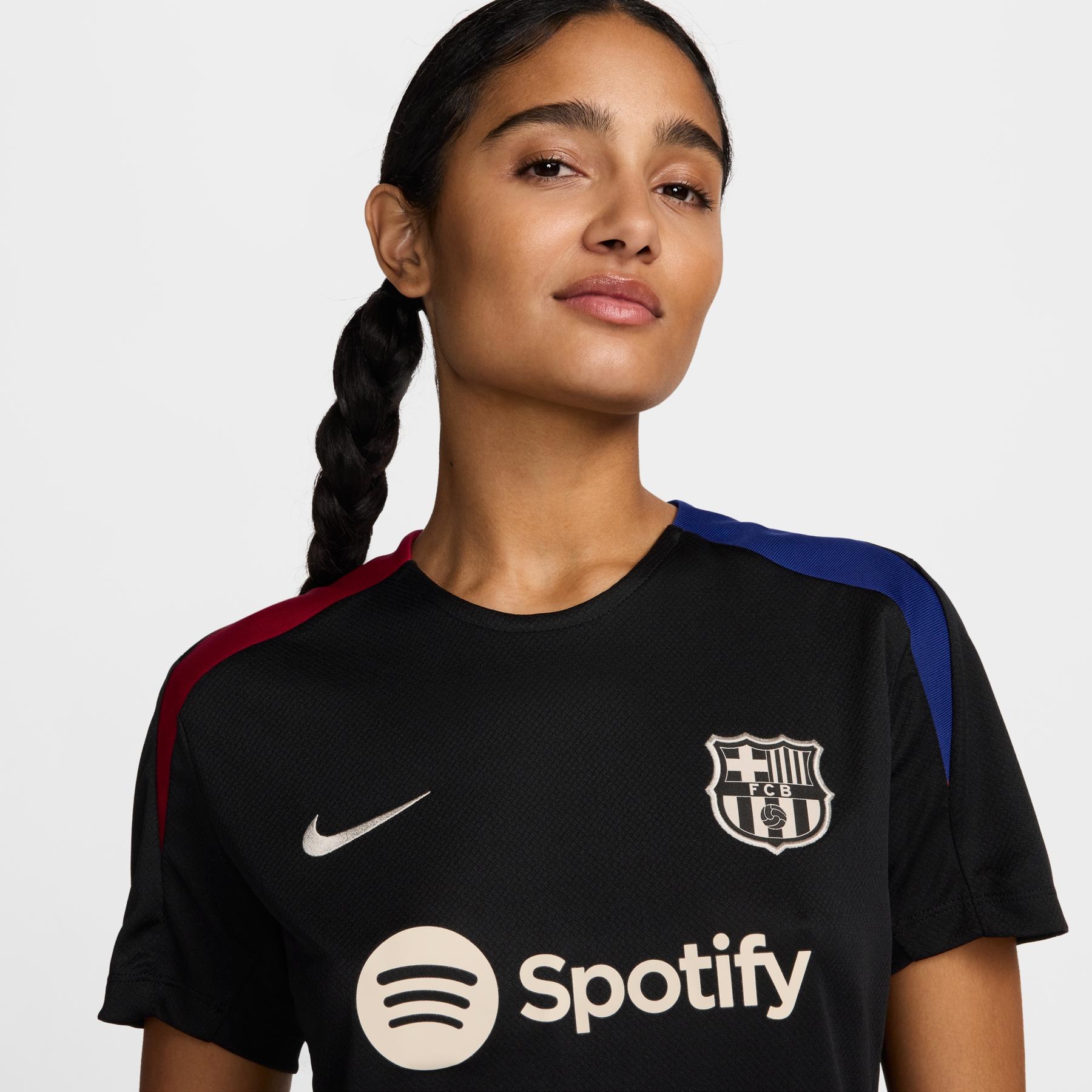 product/n/i/nike_fn9505-011-phsym001_082824.jpg