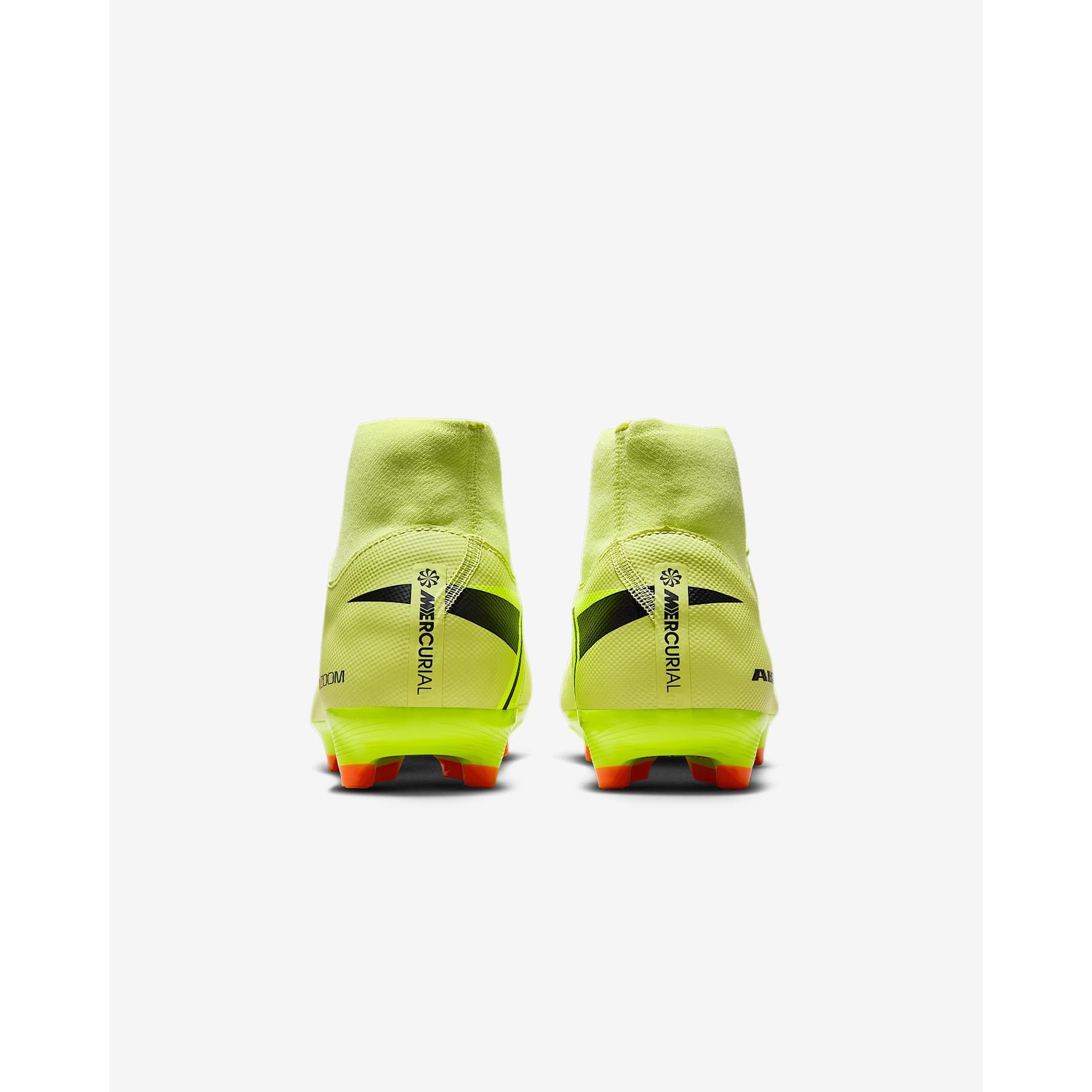 product/n/i/nike_fq1456-300_3.jpg