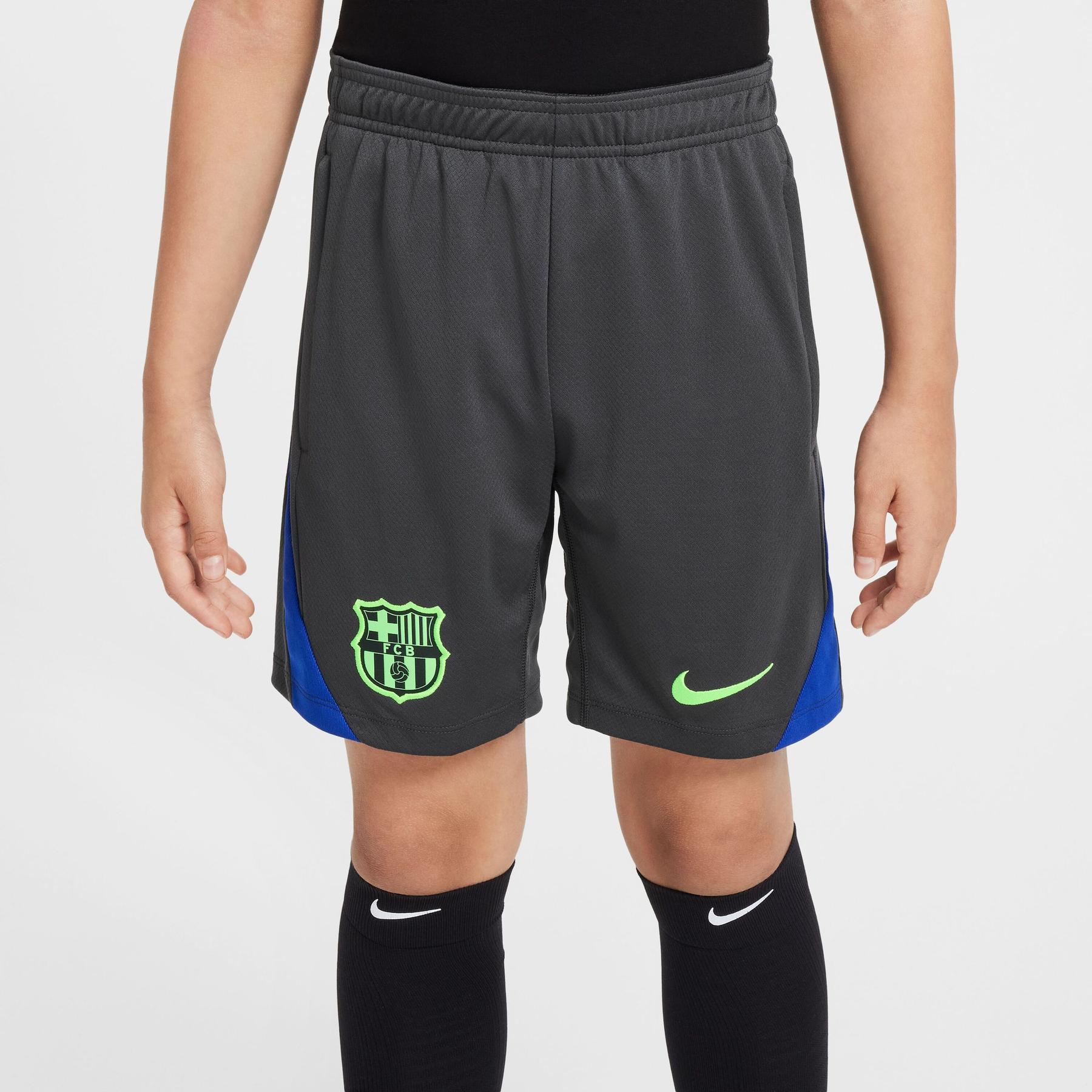 product/n/i/nike_fq2644-062-phsym001.jpg