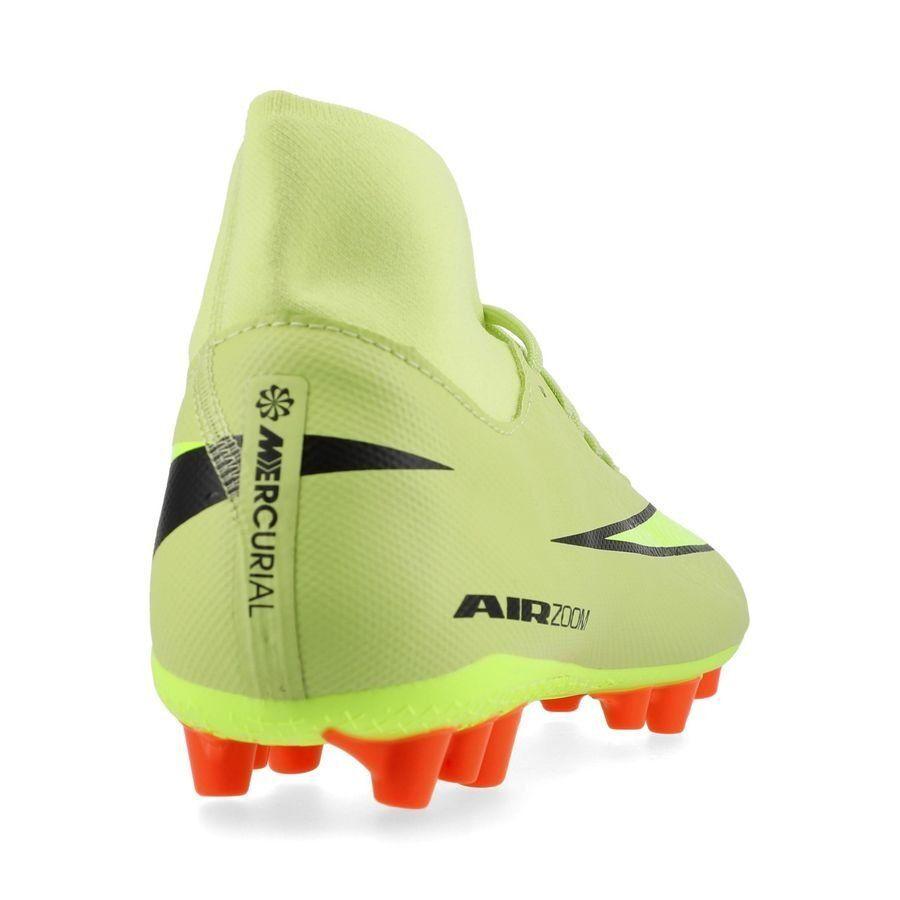 product/n/i/nike_fq8329-300_4.jpg