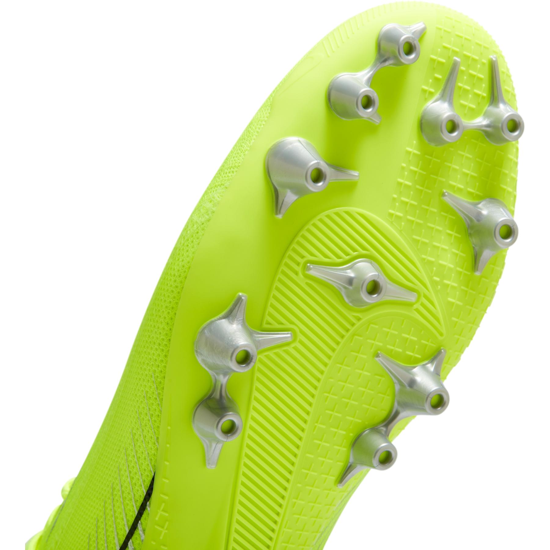 product/n/i/nike_fq8329-700-phsyd001.jpg
