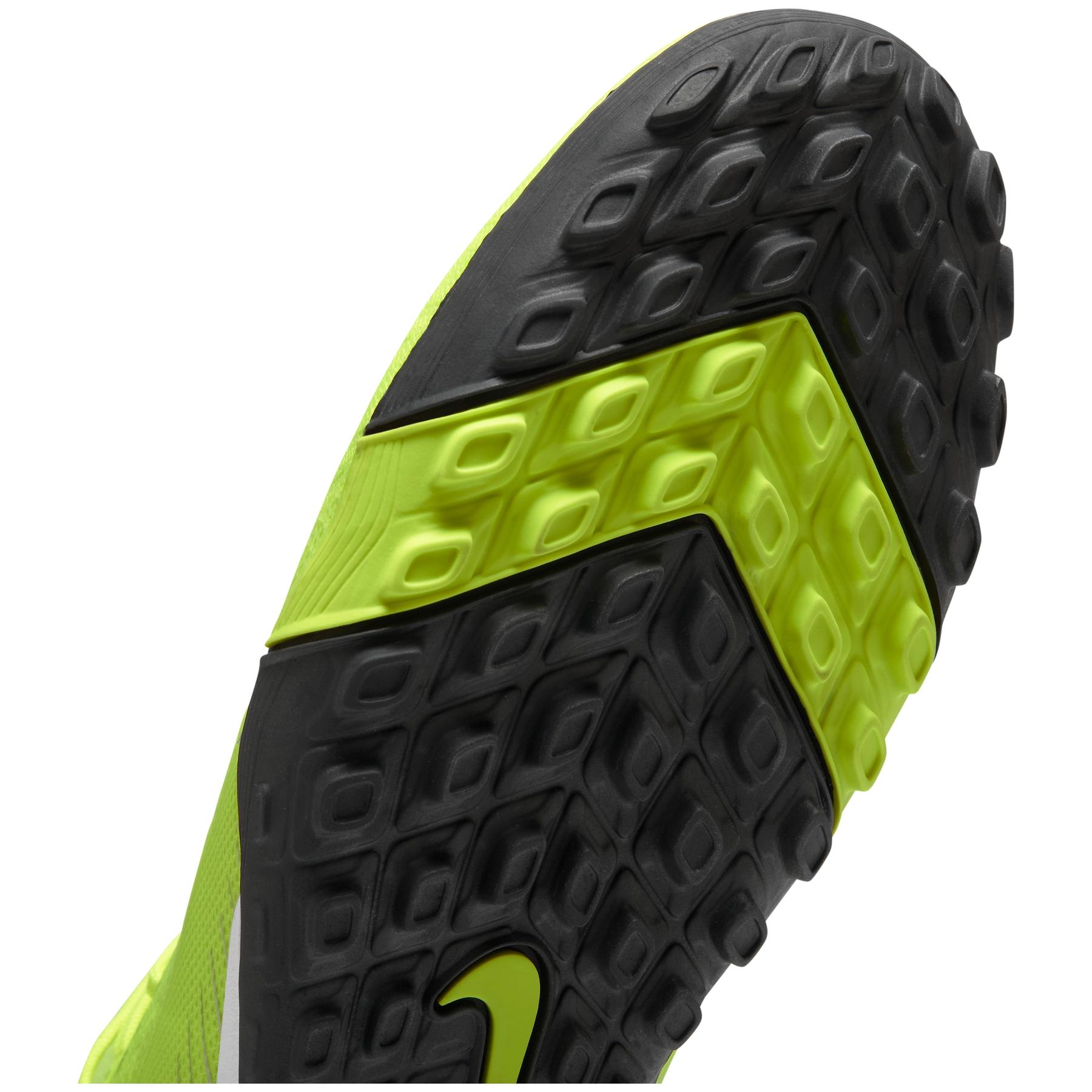 product/n/i/nike_fq8331-700-phsyd001.jpg