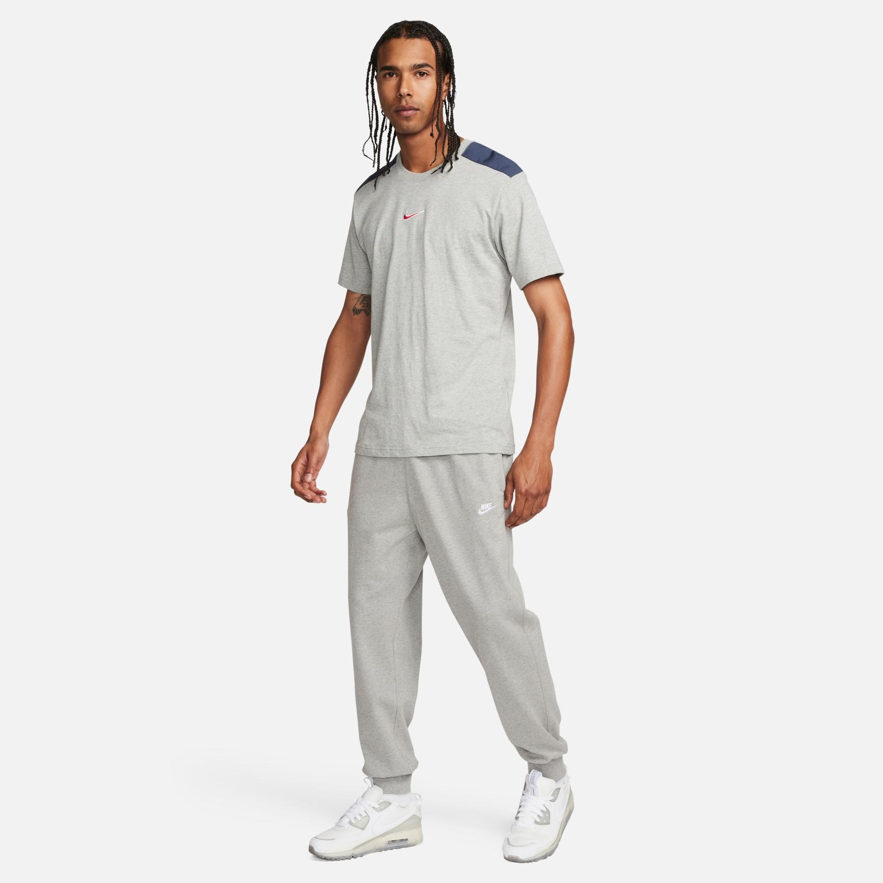 product/n/i/nike_fq8821-063-phsym004.jpg