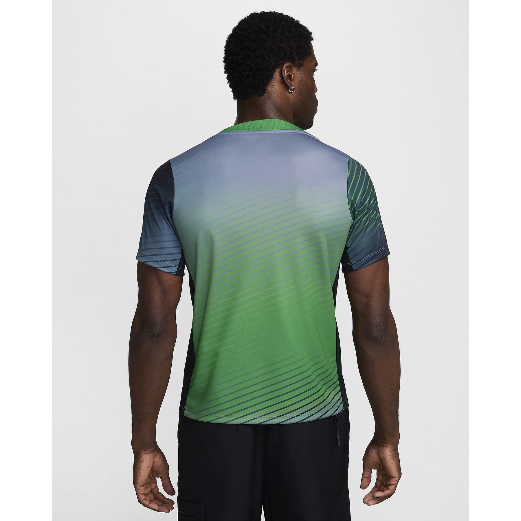 product/n/i/nike_fq9038-065_gris-froid-vert-noir-blanc_2.jpg