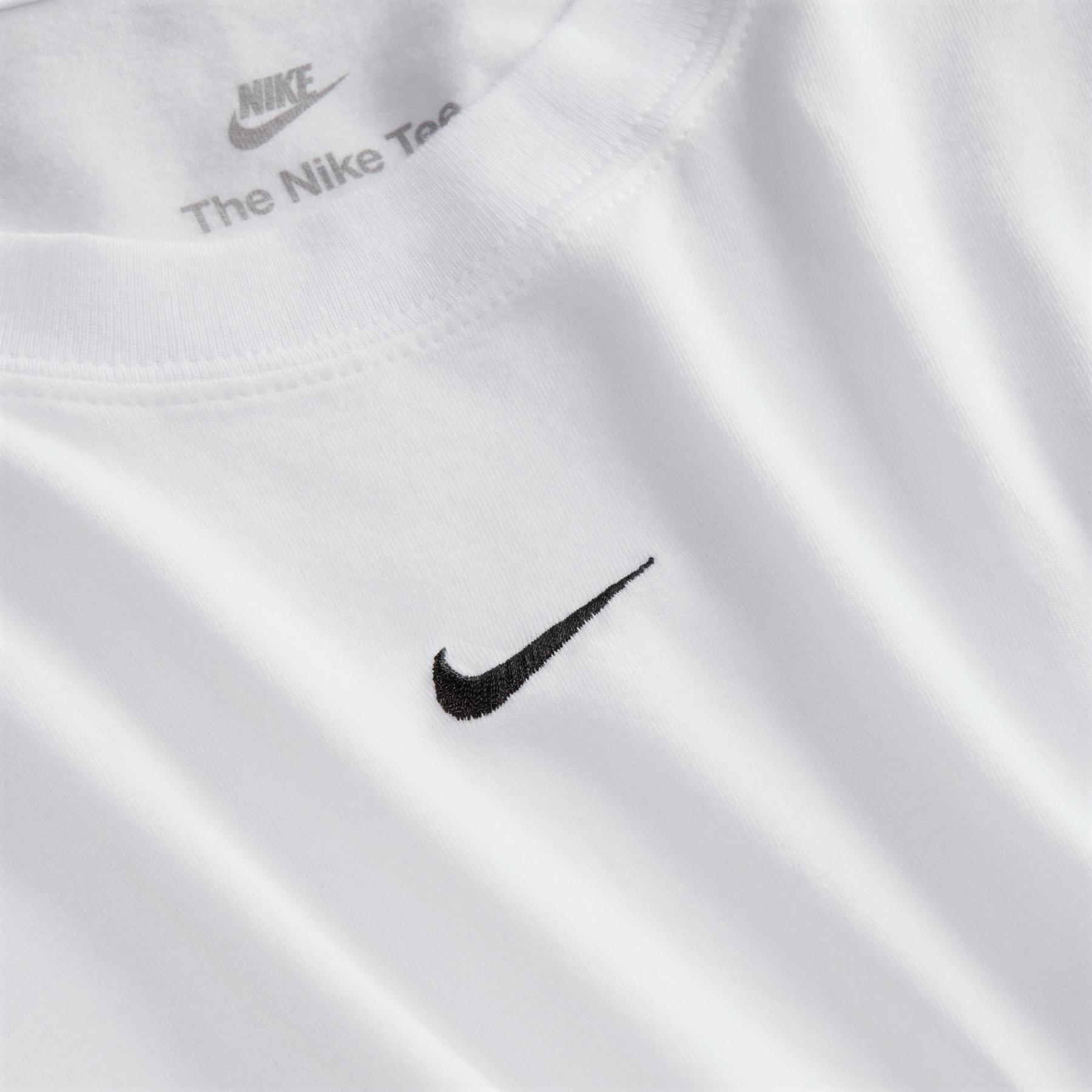product/n/i/nike_fv5508-100-phsyd002_082824.jpg