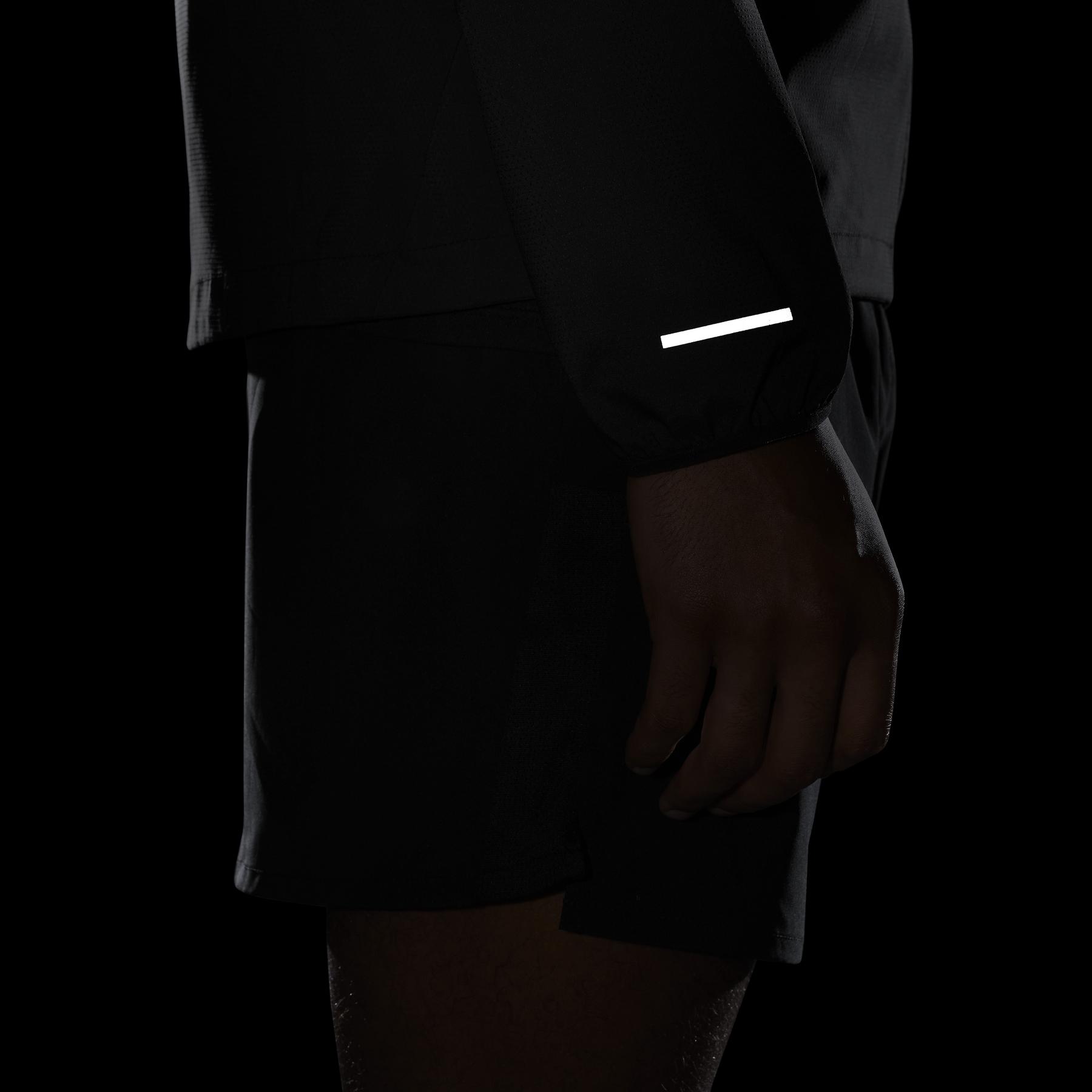 product/n/i/nike_fv9606-010_black-black-stadium-green_5.jpg