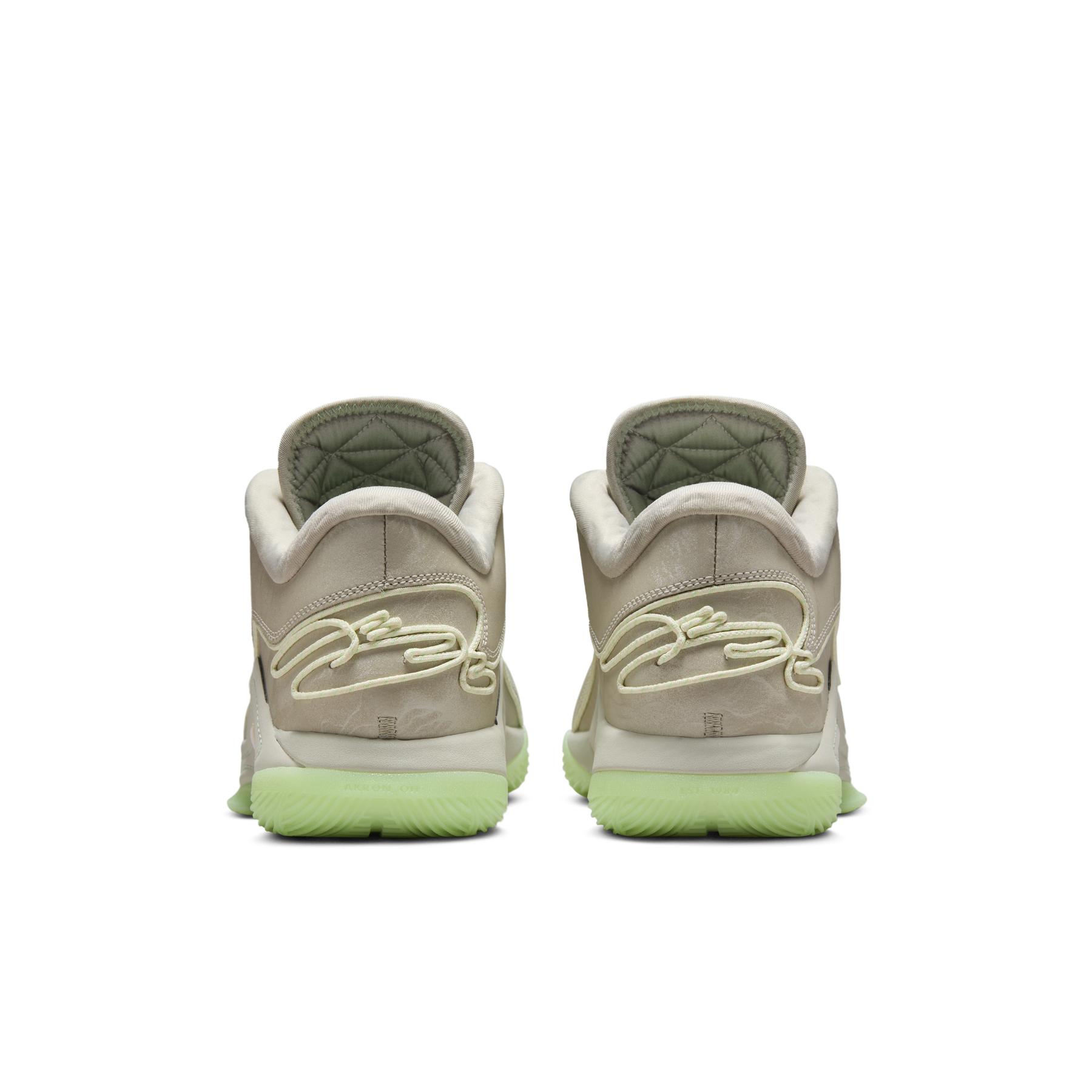 product/n/i/nike_fz1094-002_light-bone-vapor-green-soft-pearl_1.jpg