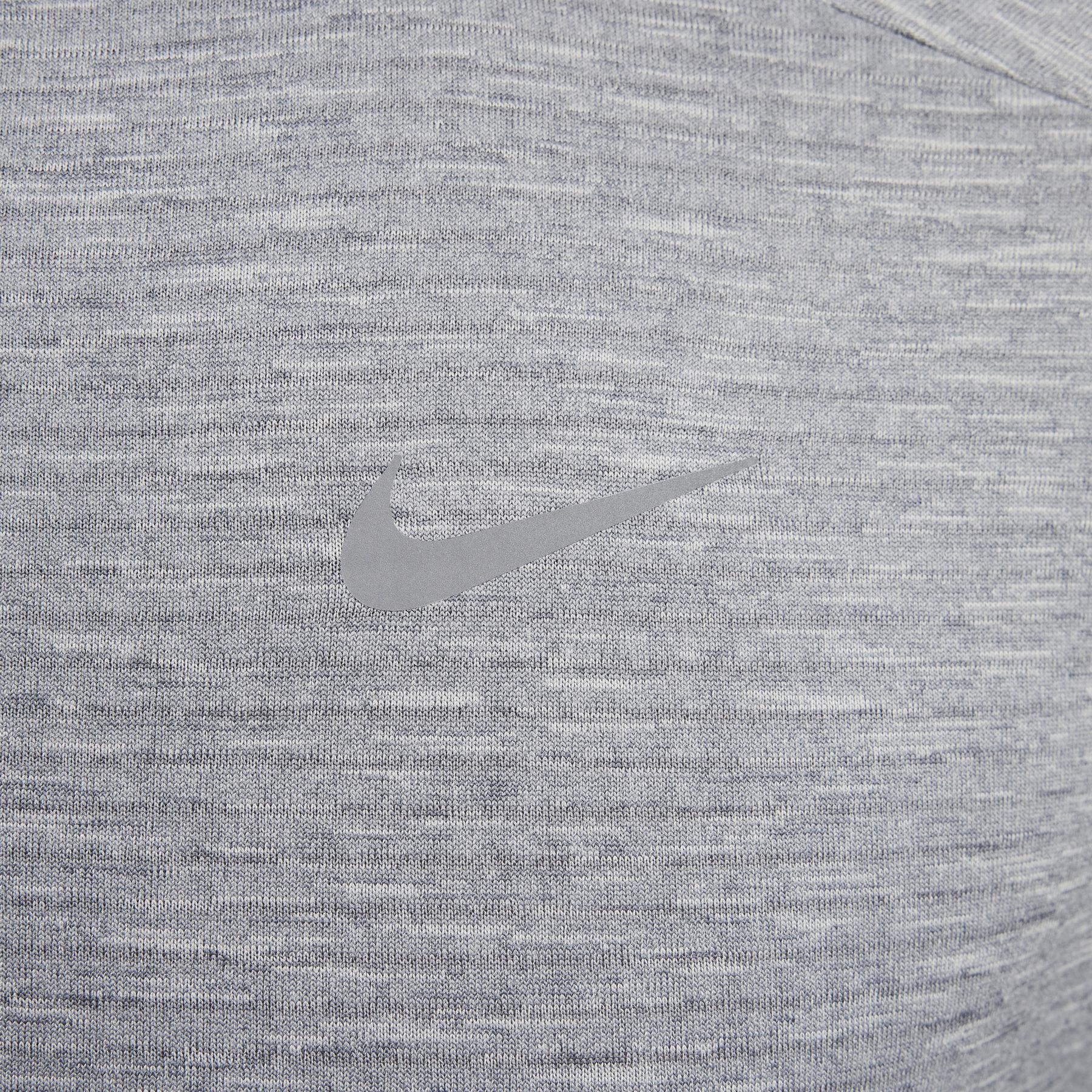 product/n/i/nike_fz1149-084_smoke-grey-lt-smoke-grey-reflective-silv_4.jpg
