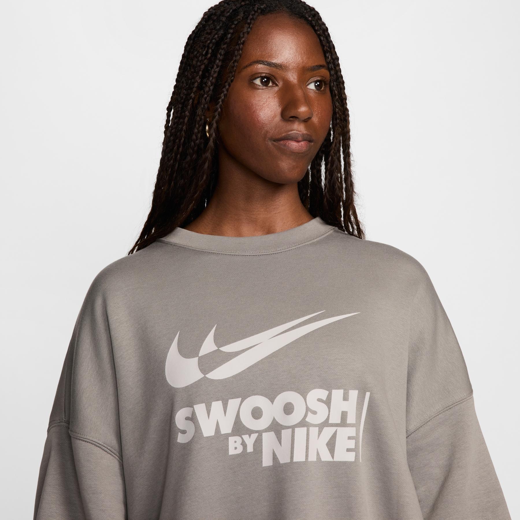 product/n/i/nike_fz4631-029-phsym001.jpg