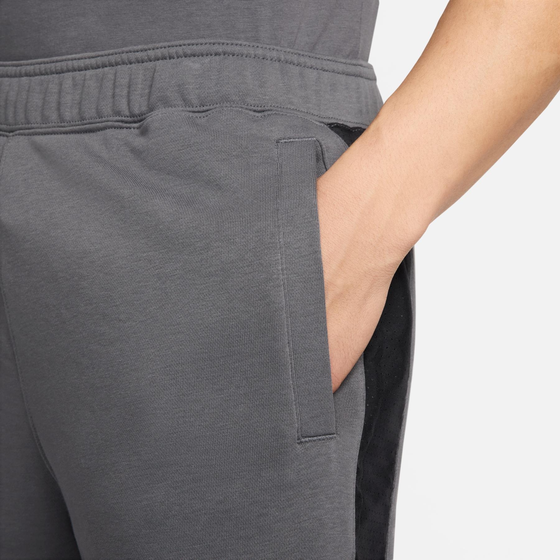 product/n/i/nike_fz4708-068-phsym003.jpg