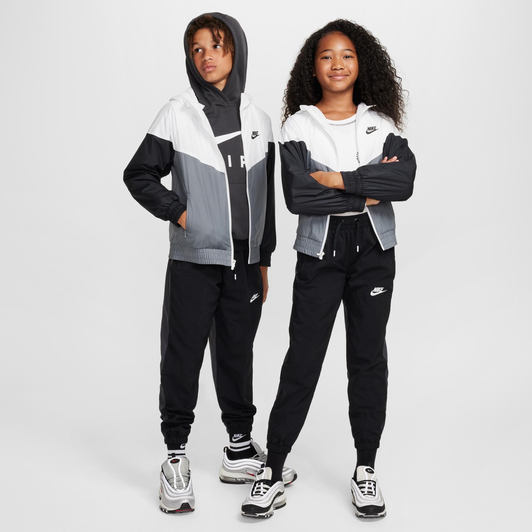 product/n/i/nike_fz5516-100-phcym002.jpg
