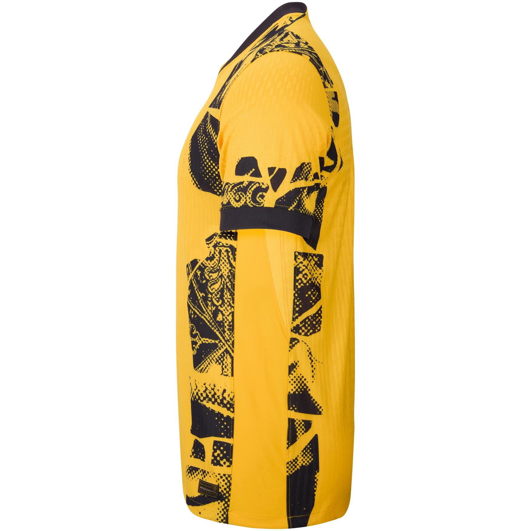 product/n/i/nike_fz6278-741-phsyd001_082824.jpg