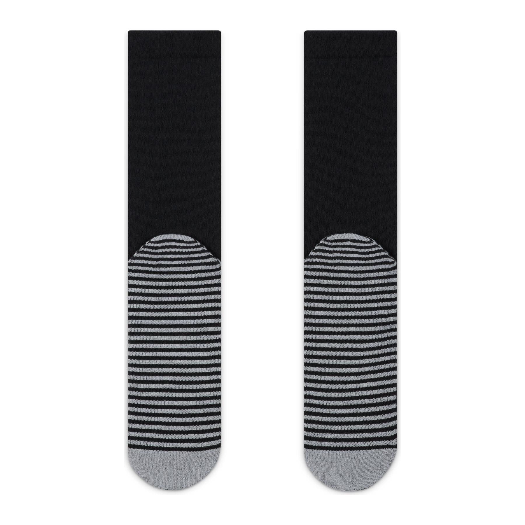 product/n/i/nike_fz8485-010-phcyd002-nw112724.jpg