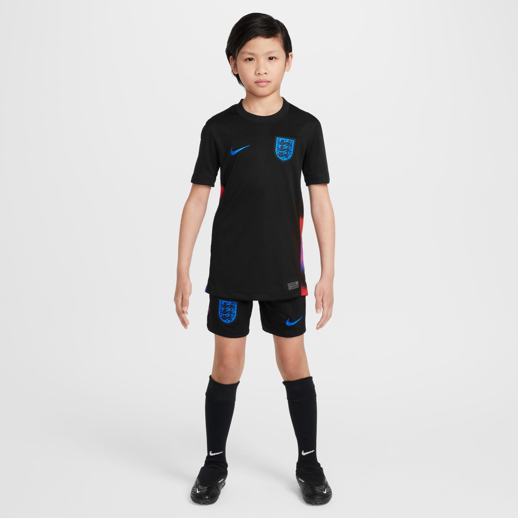 product/n/i/nike_fz9196-010-phsym008.jpg