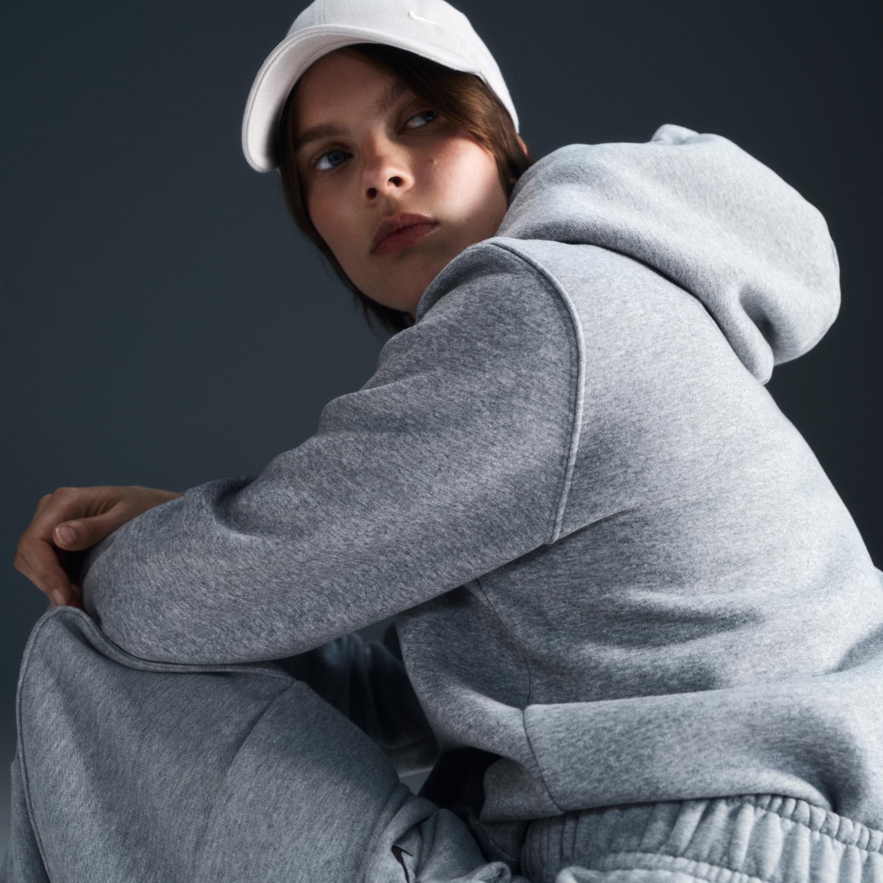 product/n/i/nike_hf6839-063-phsym003-nw112724.jpg