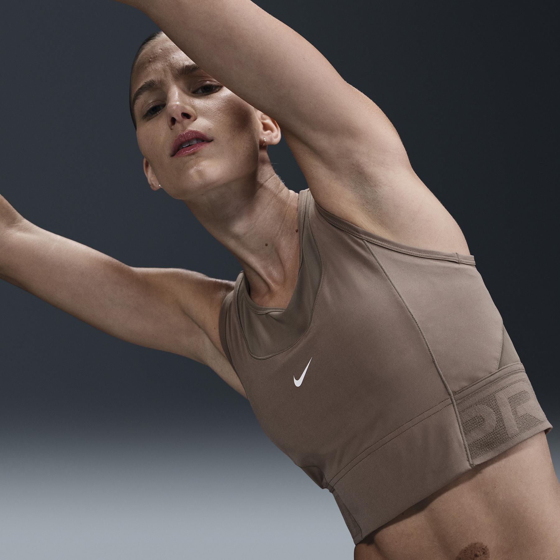 product/n/i/nike_hj1192-233_mink-brown-white_4.jpg