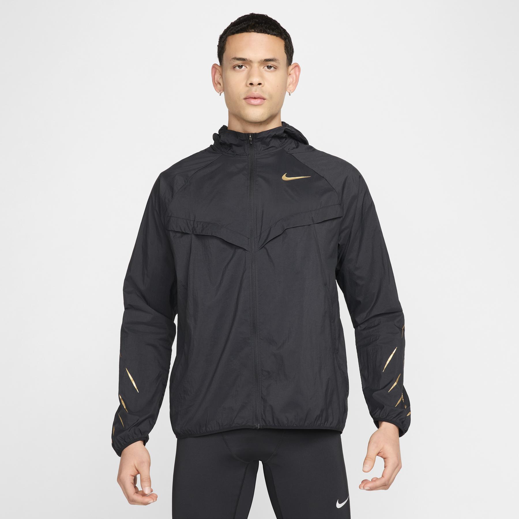 product/n/i/nike_hj3538-010_black-black-metallic-gold_6.jpg