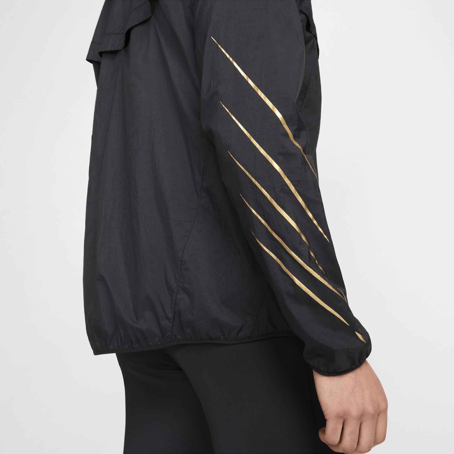 product/n/i/nike_hj3538-010_black-black-metallic-gold_8.jpg