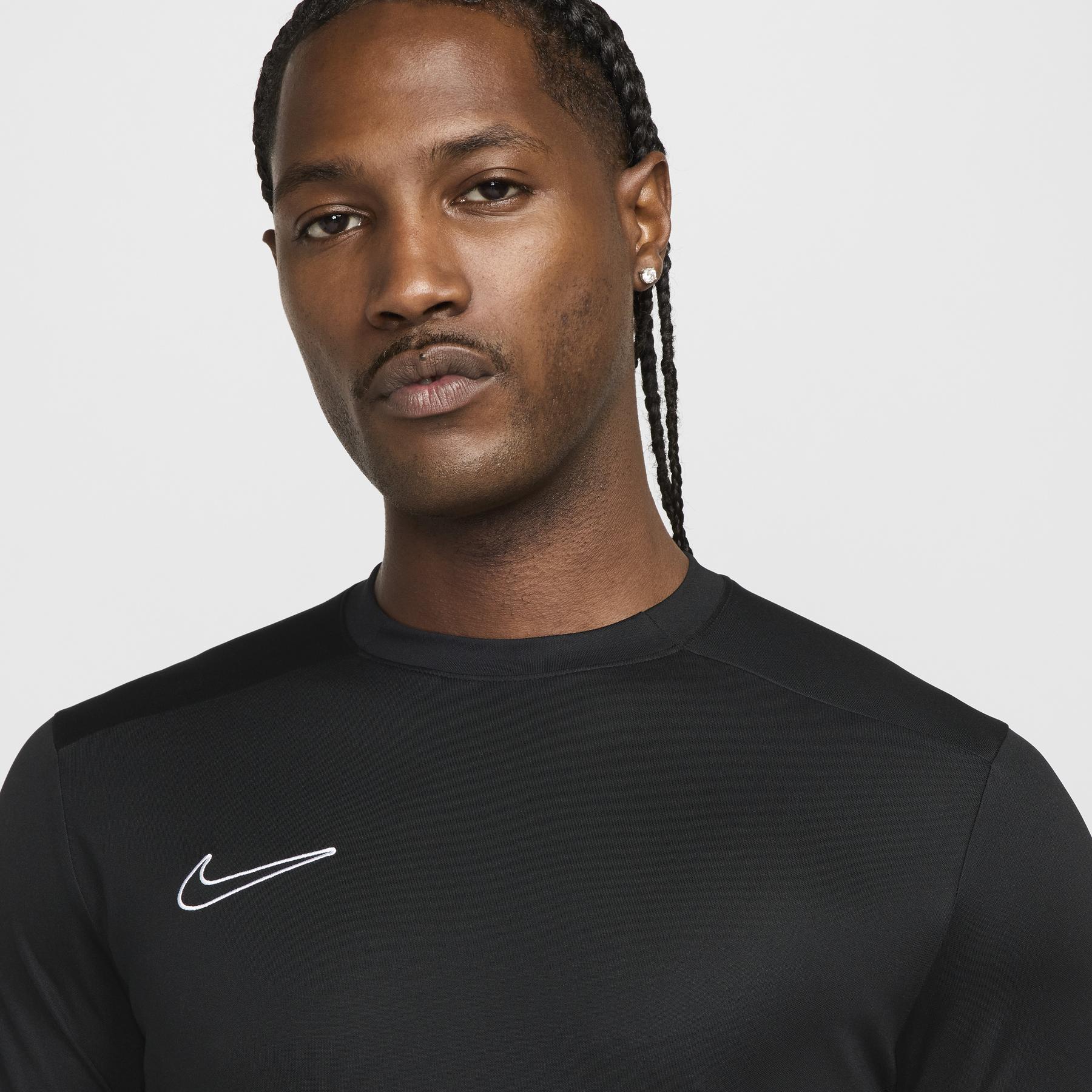 product/n/i/nike_hj3791-010_black-black-white-white_3.jpg