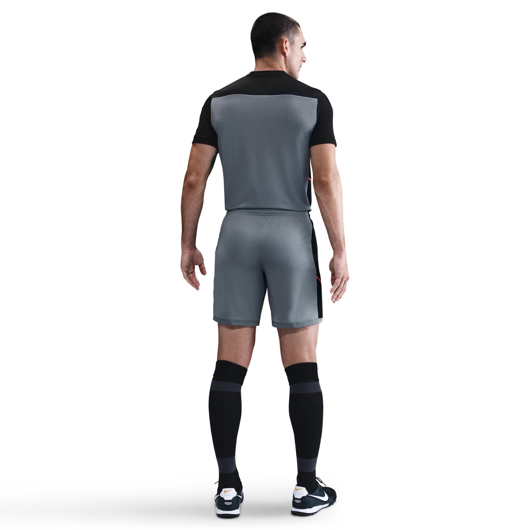 product/n/i/nike_hj3791-065-phsbm001.jpg