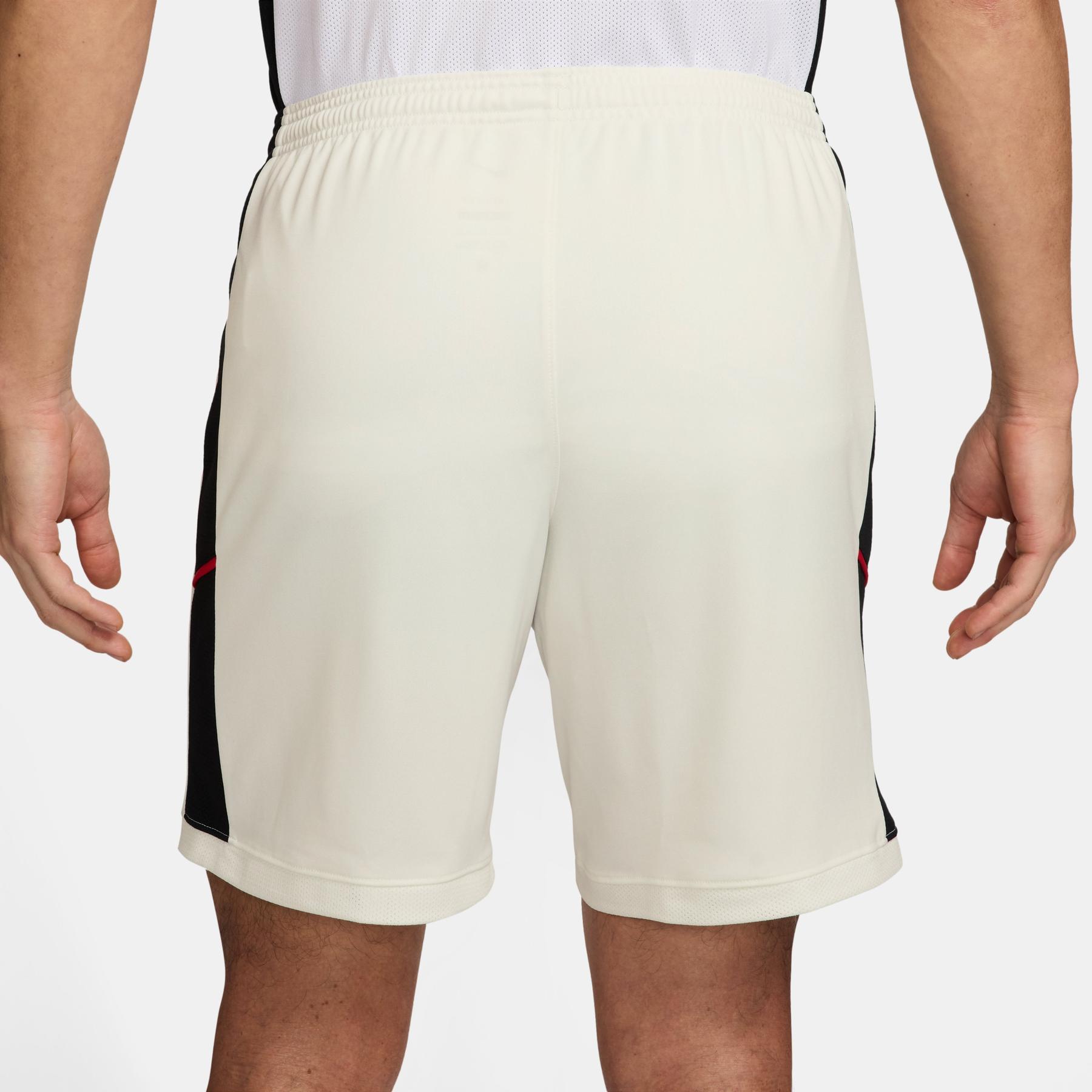 product/n/i/nike_hj3796-133-phsbm001.jpg