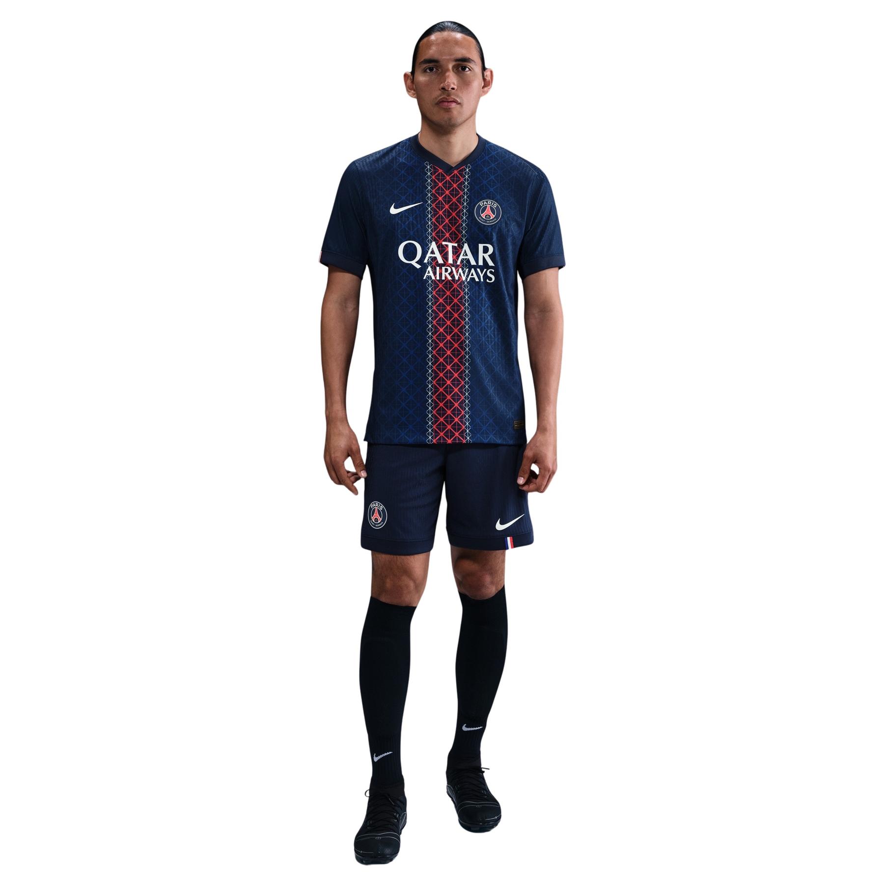 product/n/i/nike_hj4643-410-phsfh001.jpg