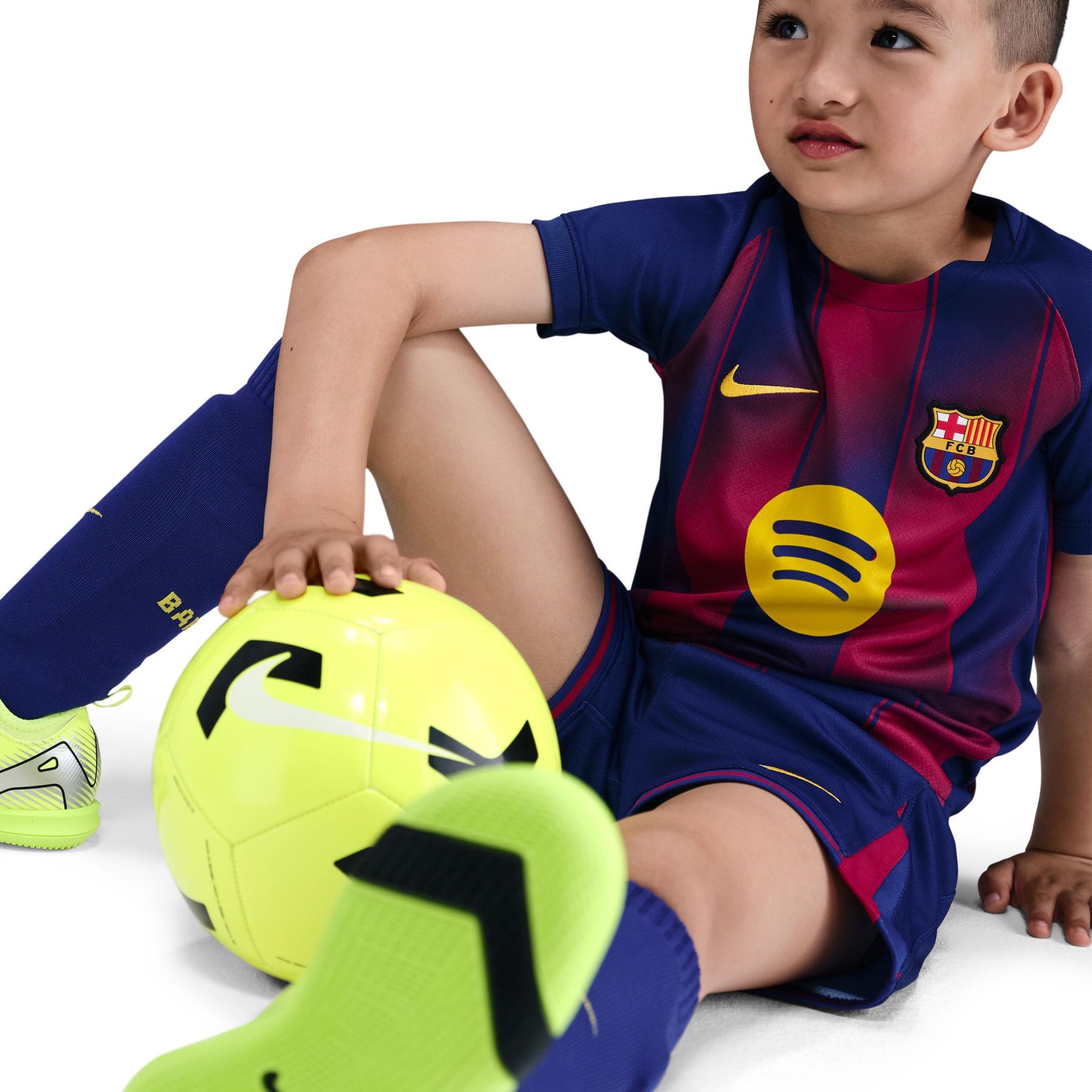 product/n/i/nike_hj5619-456-phsym005-ss25.jpg