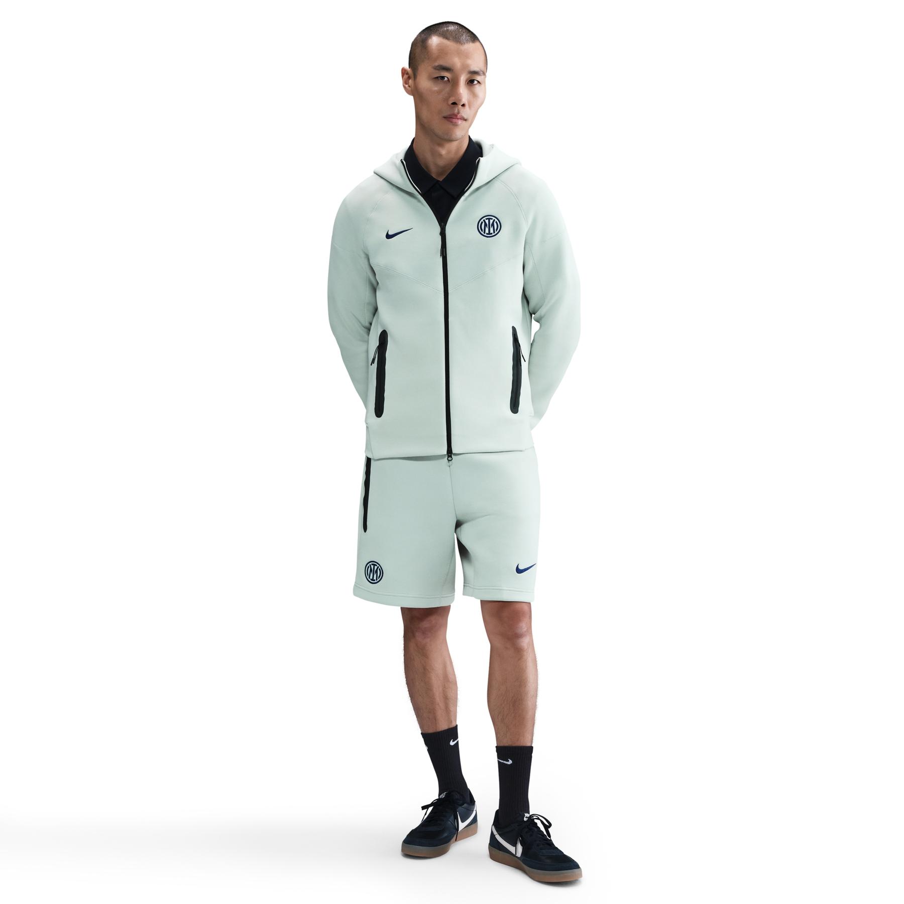 product/n/i/nike_hj6428-092-phsfm001.jpg