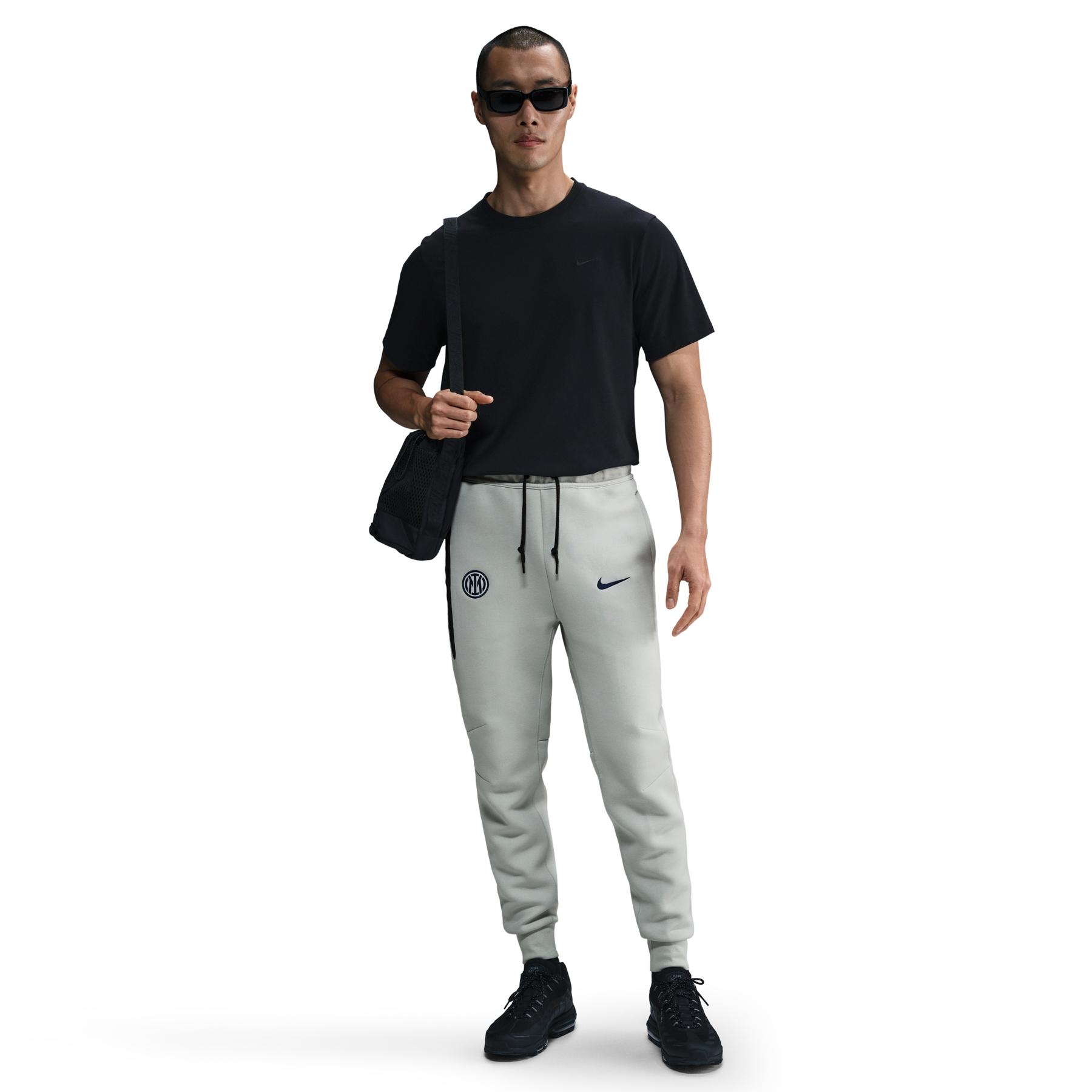 product/n/i/nike_hj6446-092-phsfm001.jpg