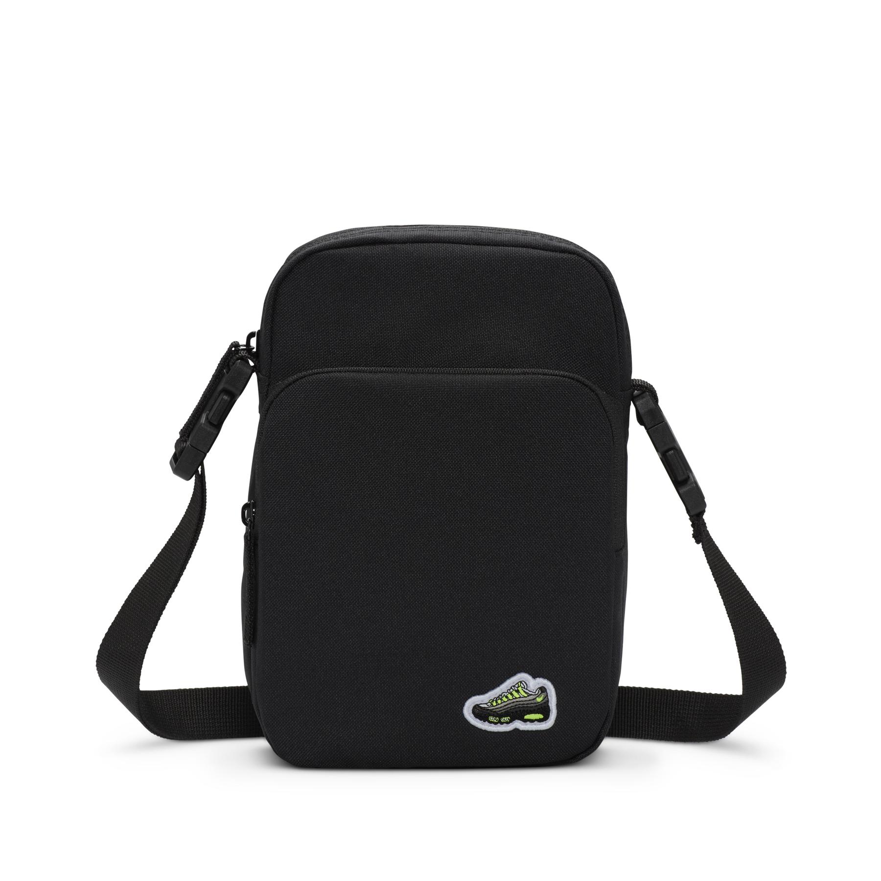 product/n/i/nike_hj8329-010_noir-noir-blanc_4.jpg