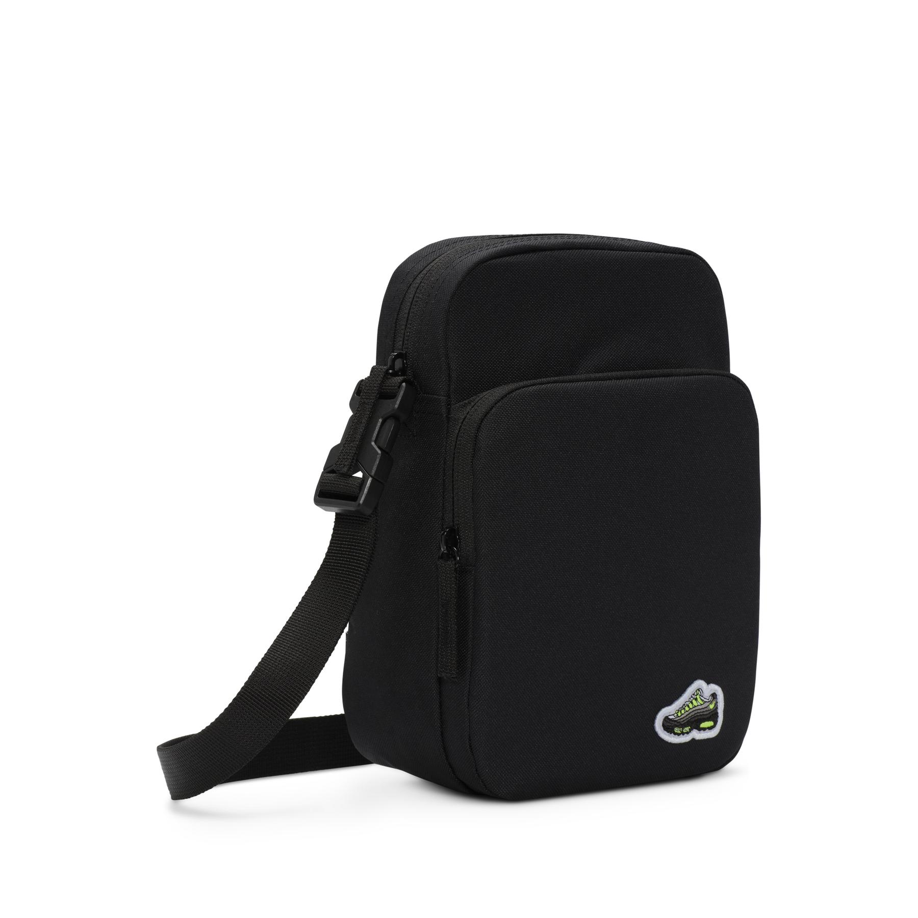 product/n/i/nike_hj8329-010_noir-noir-blanc_7.jpg