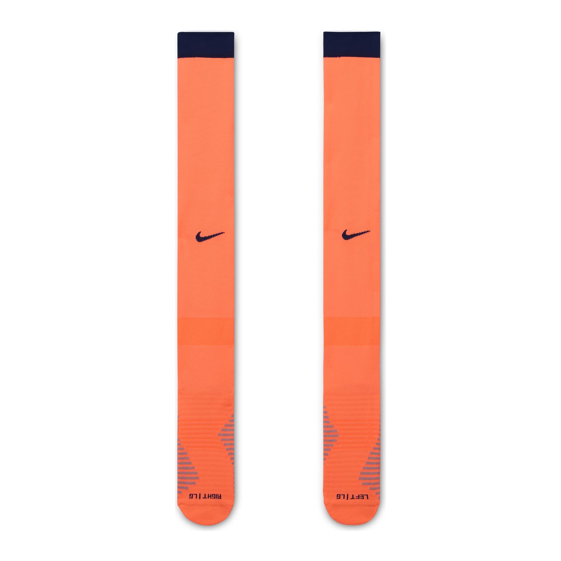 product/n/i/nike_hm3084-854-phcyd001.jpg