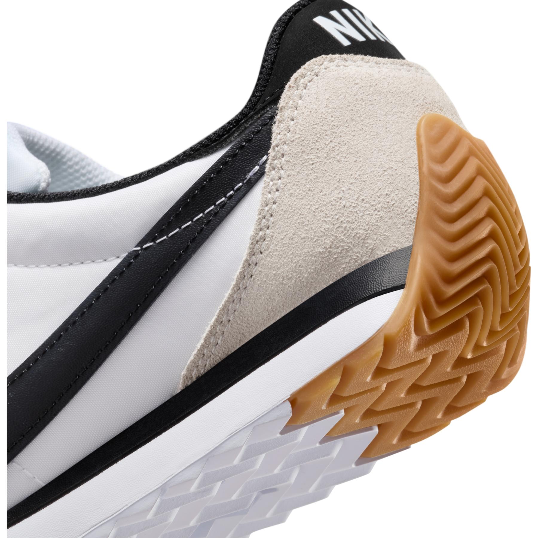 product/n/i/nike_hm4771-105-phsyd002.jpg