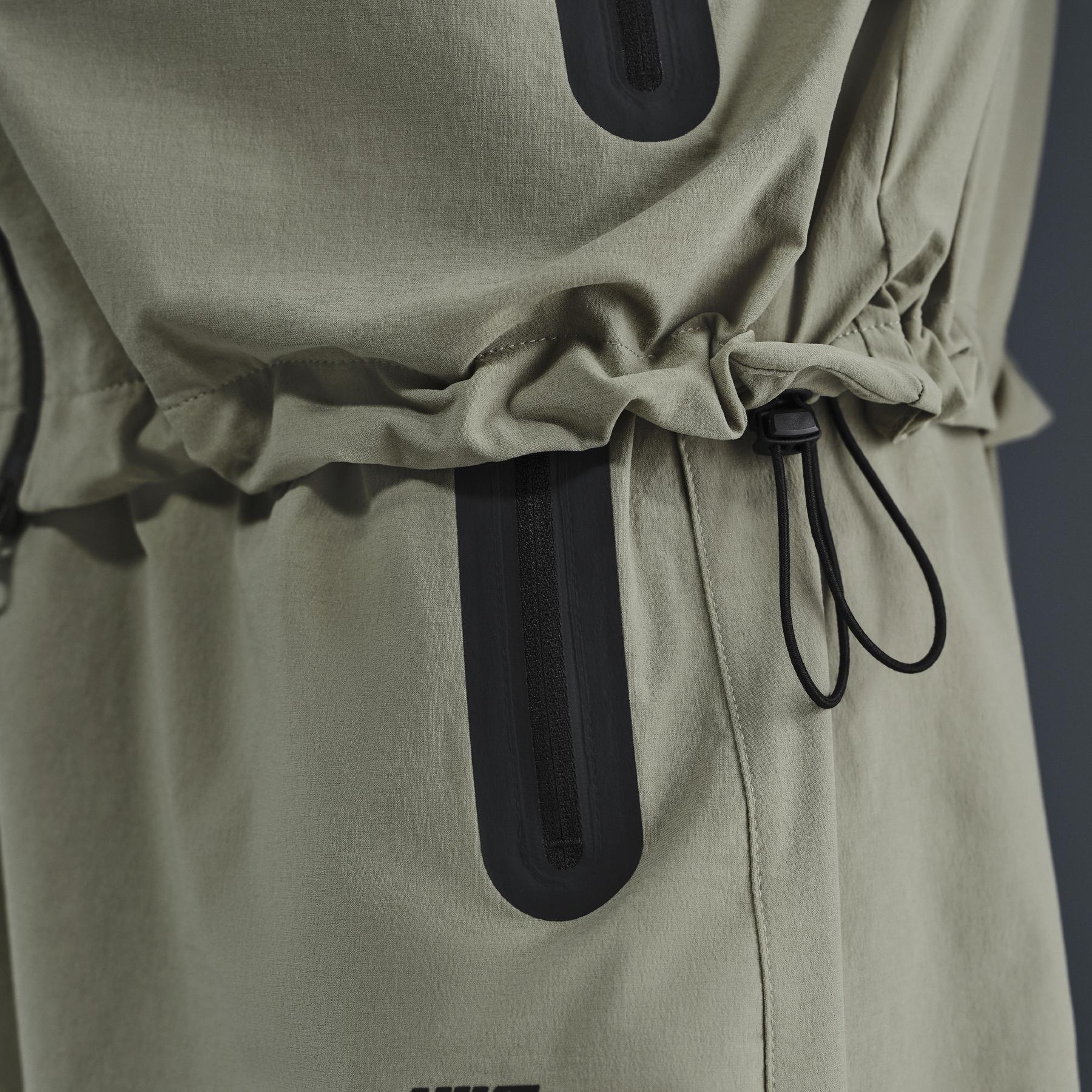 product/n/i/nike_hm7151-321_light-army-medium-olive-black_3.jpg