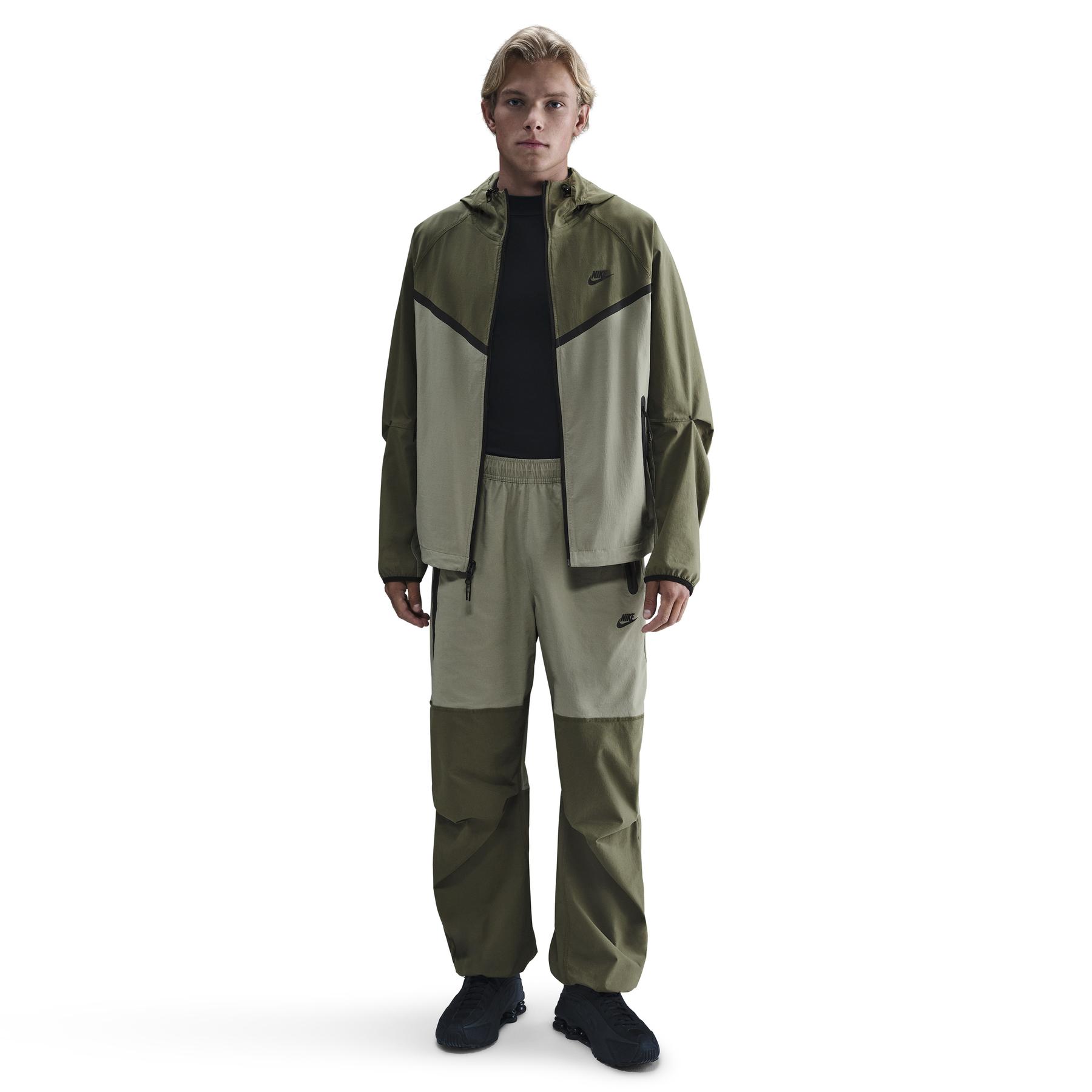 product/n/i/nike_hm7151-321_light-army-medium-olive-black_4.jpg