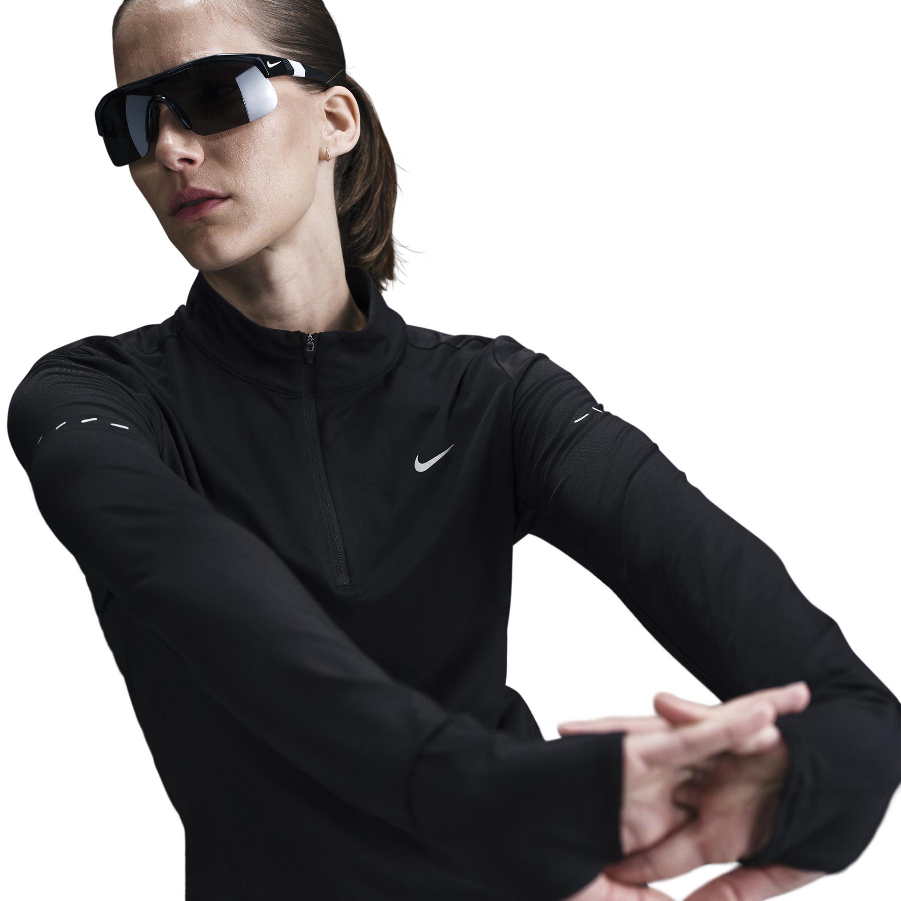 product/n/i/nike_hq0499-010_noir_5.jpg