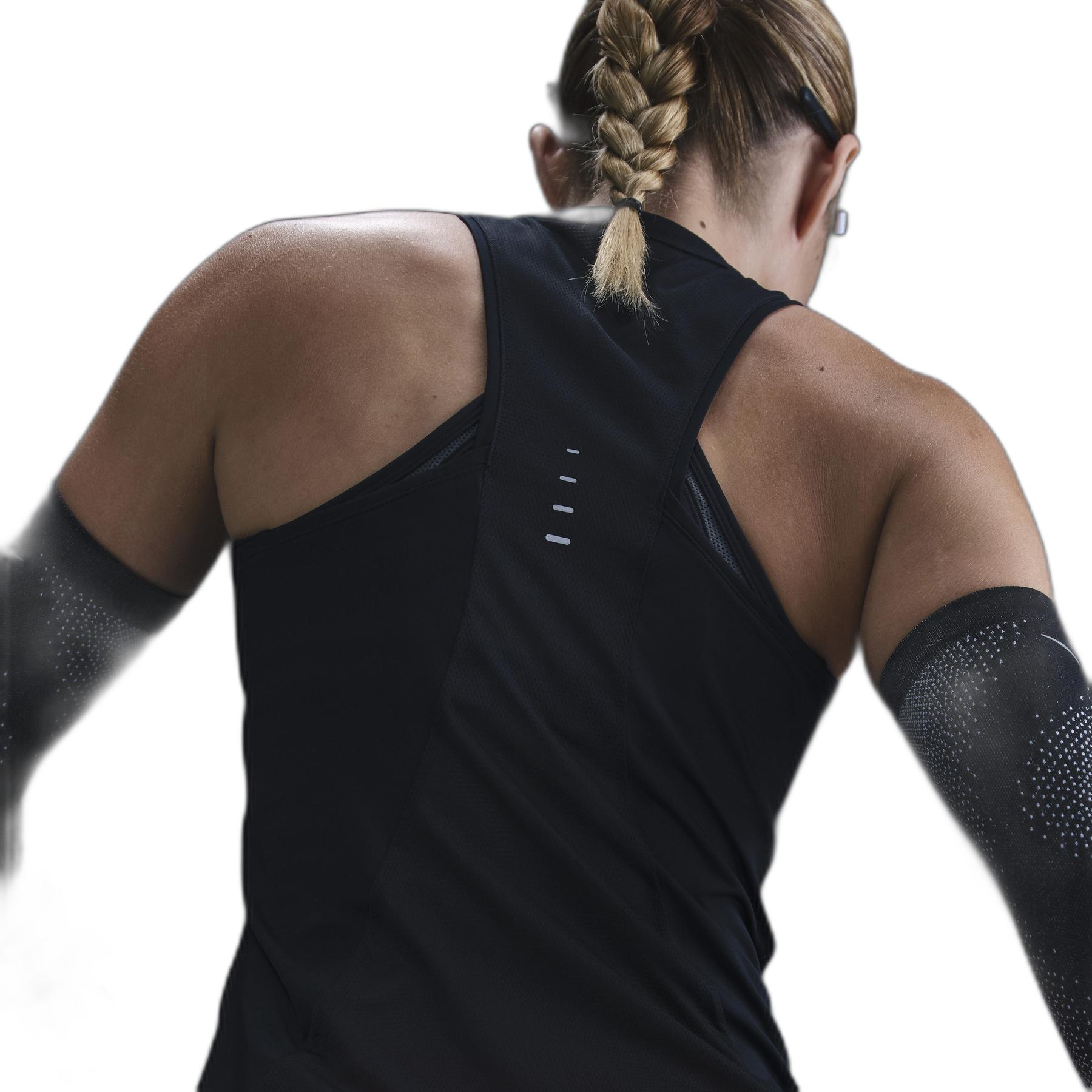 product/n/i/nike_hq0620-010_noir_2.jpg