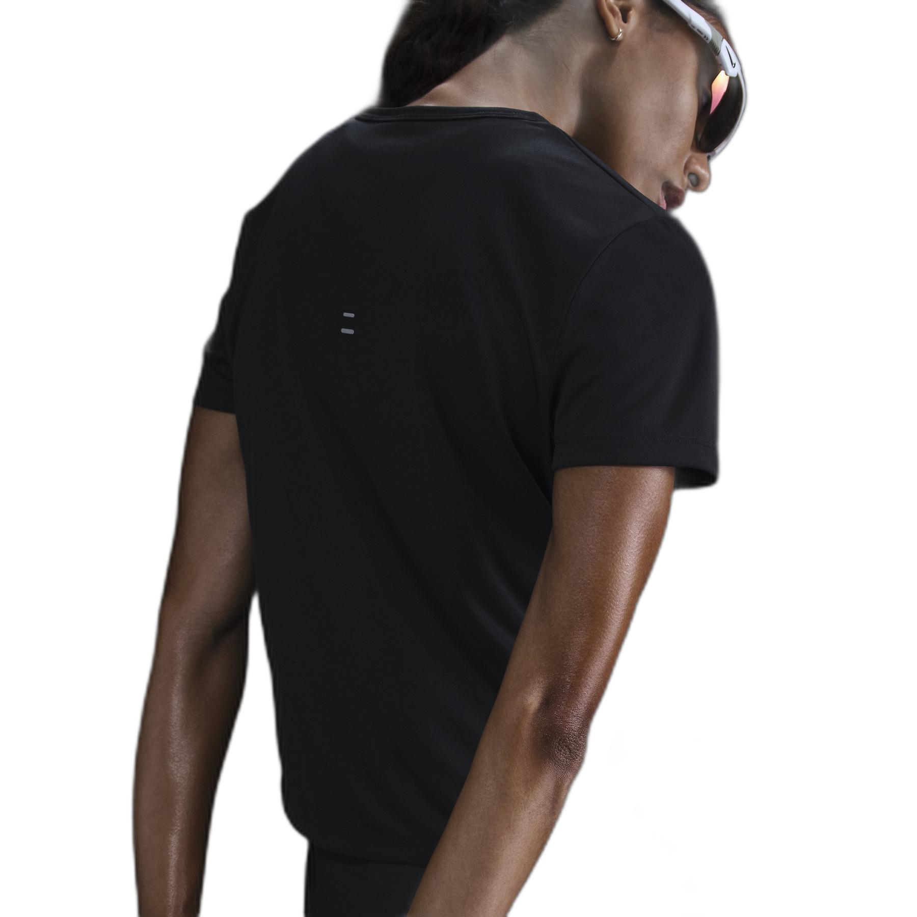 product/n/i/nike_hq0648-010_noir_2.jpg
