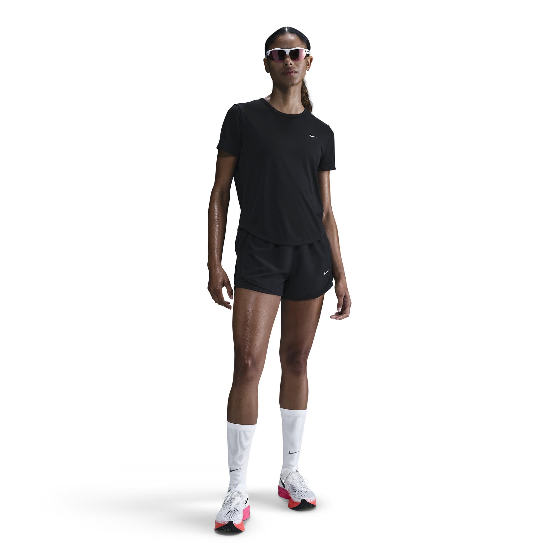 product/n/i/nike_hq0648-010_noir_6.jpg