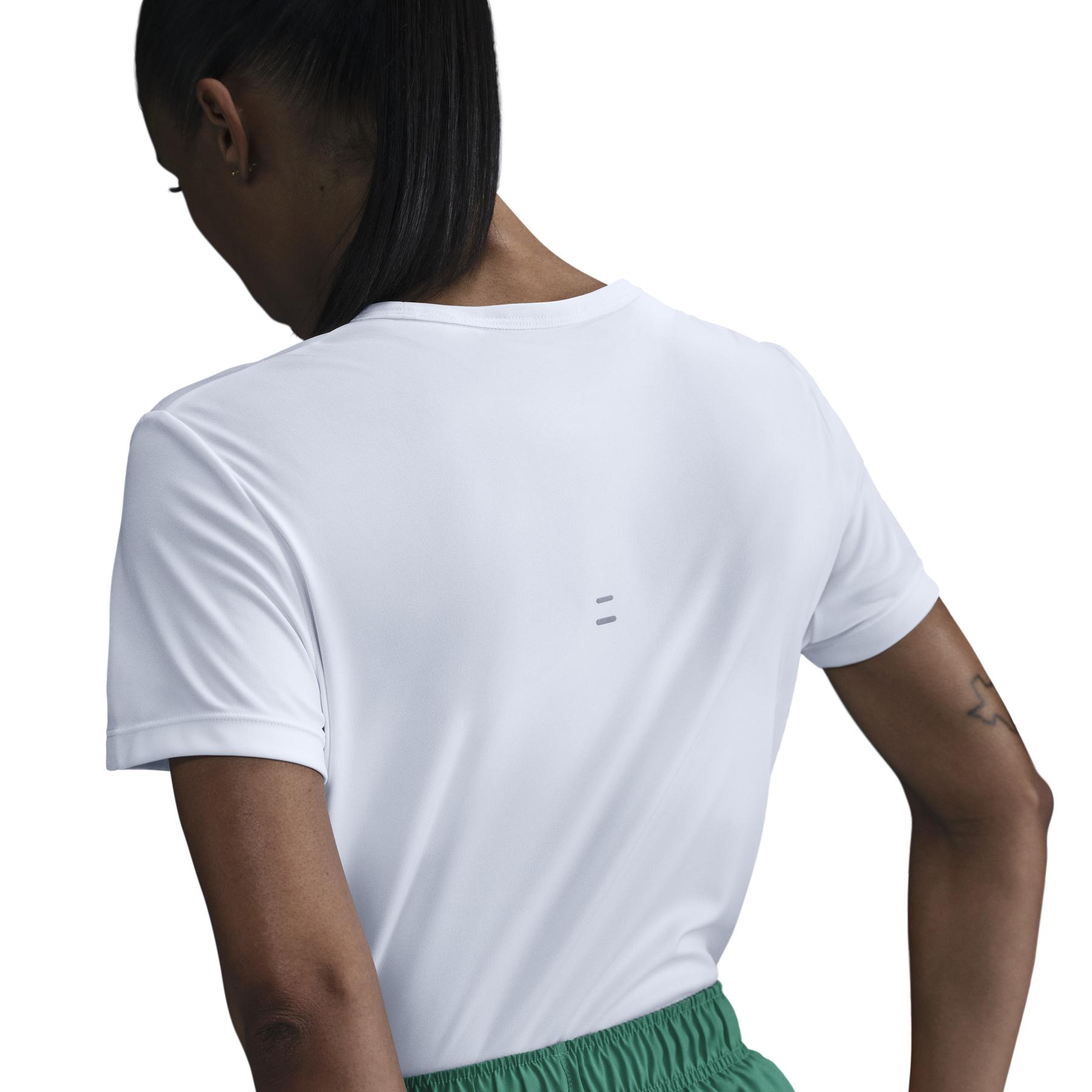 product/n/i/nike_hq0648-100_white-reflective-silv_10.jpg