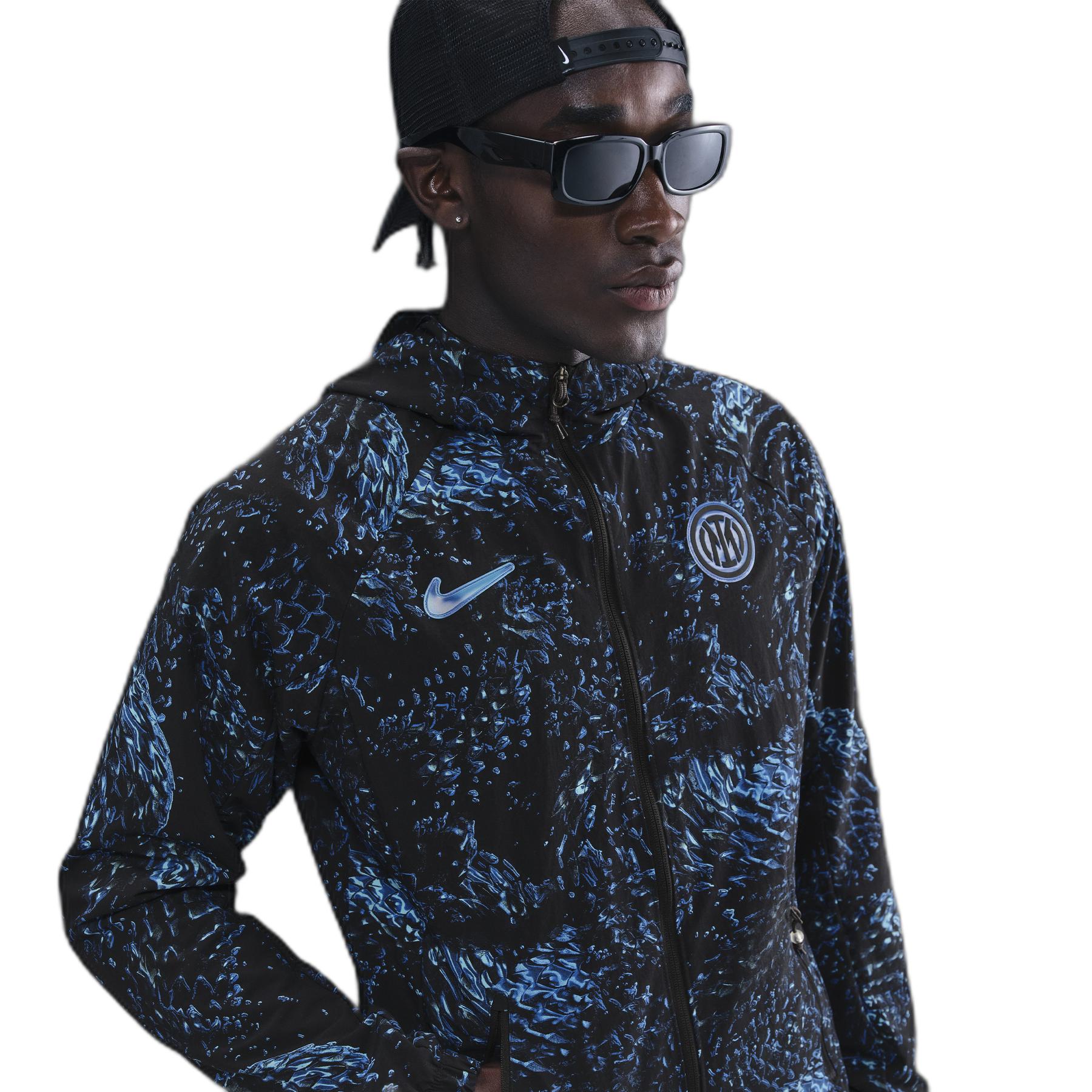 product/n/i/nike_hq1514-438_lyon-blue-black-chlorine-blue_1.jpg