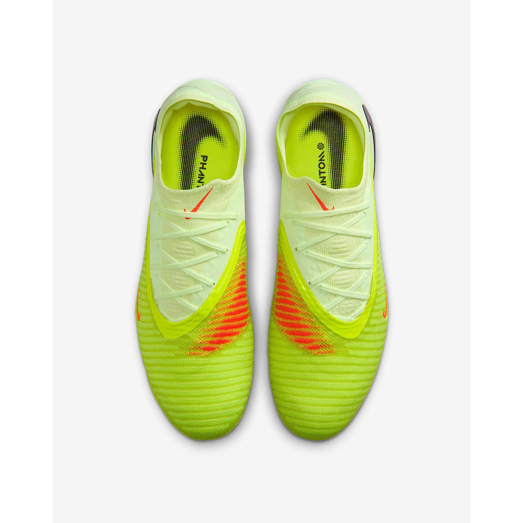 product/n/i/nike_hq2335-800_4.jpg