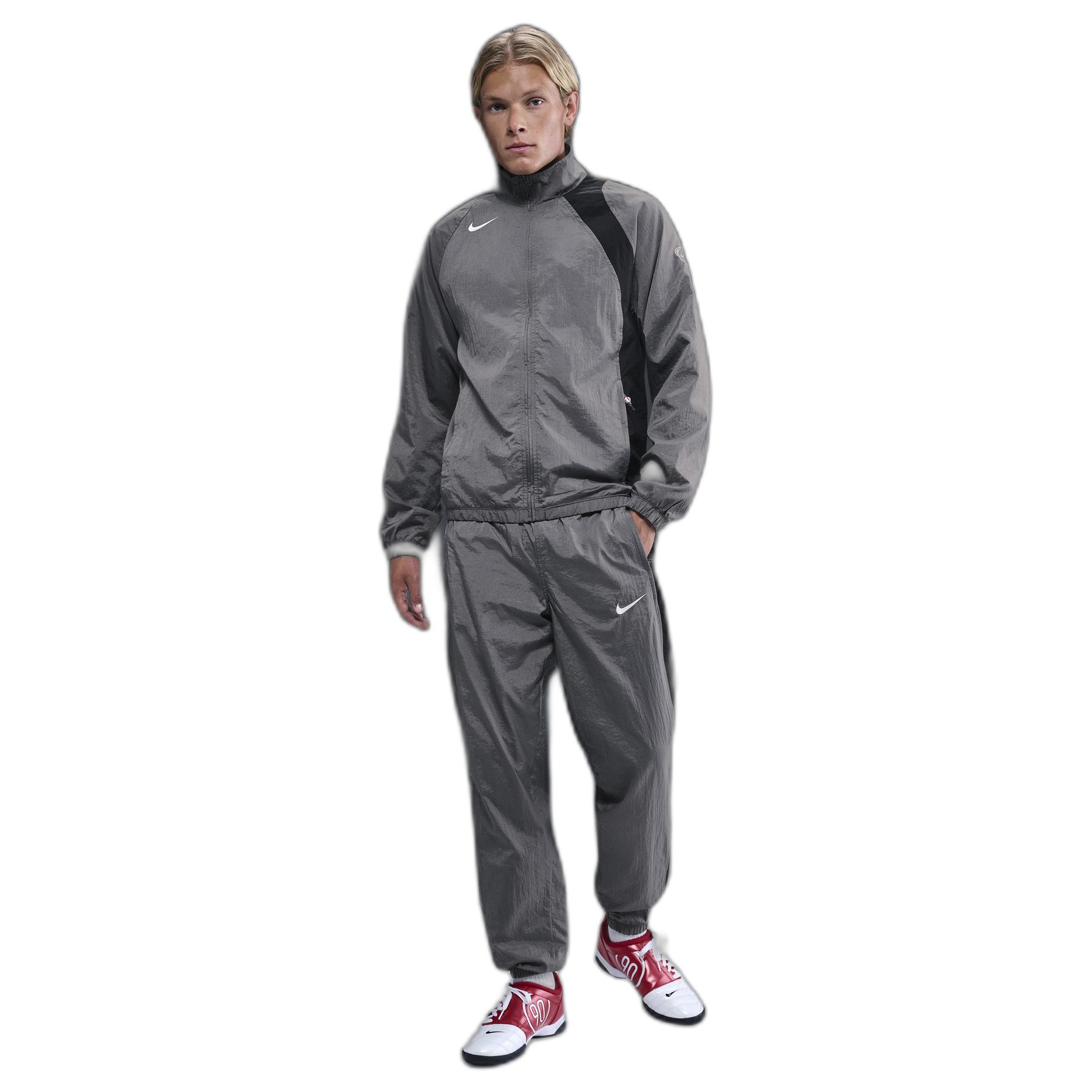 product/n/i/nike_hq3393-064_lt-graphite-black-sail_2.jpg