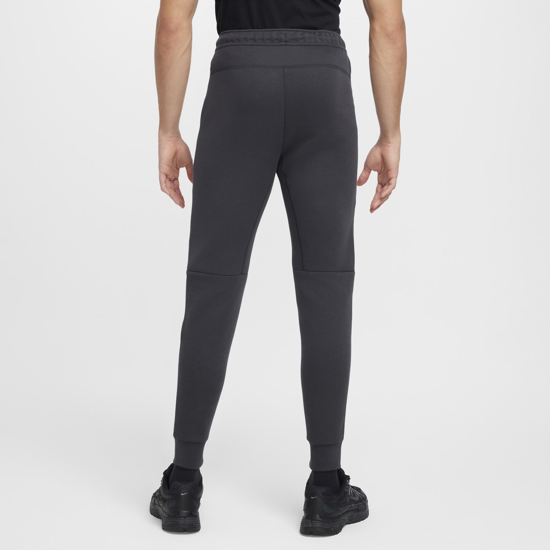 product/n/i/nike_hq3747-060_anthracite-safety-orange_3.jpg