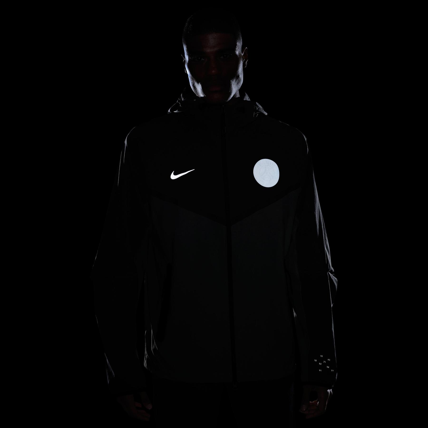 product/n/i/nike_hq4981-060-phsym200.jpg