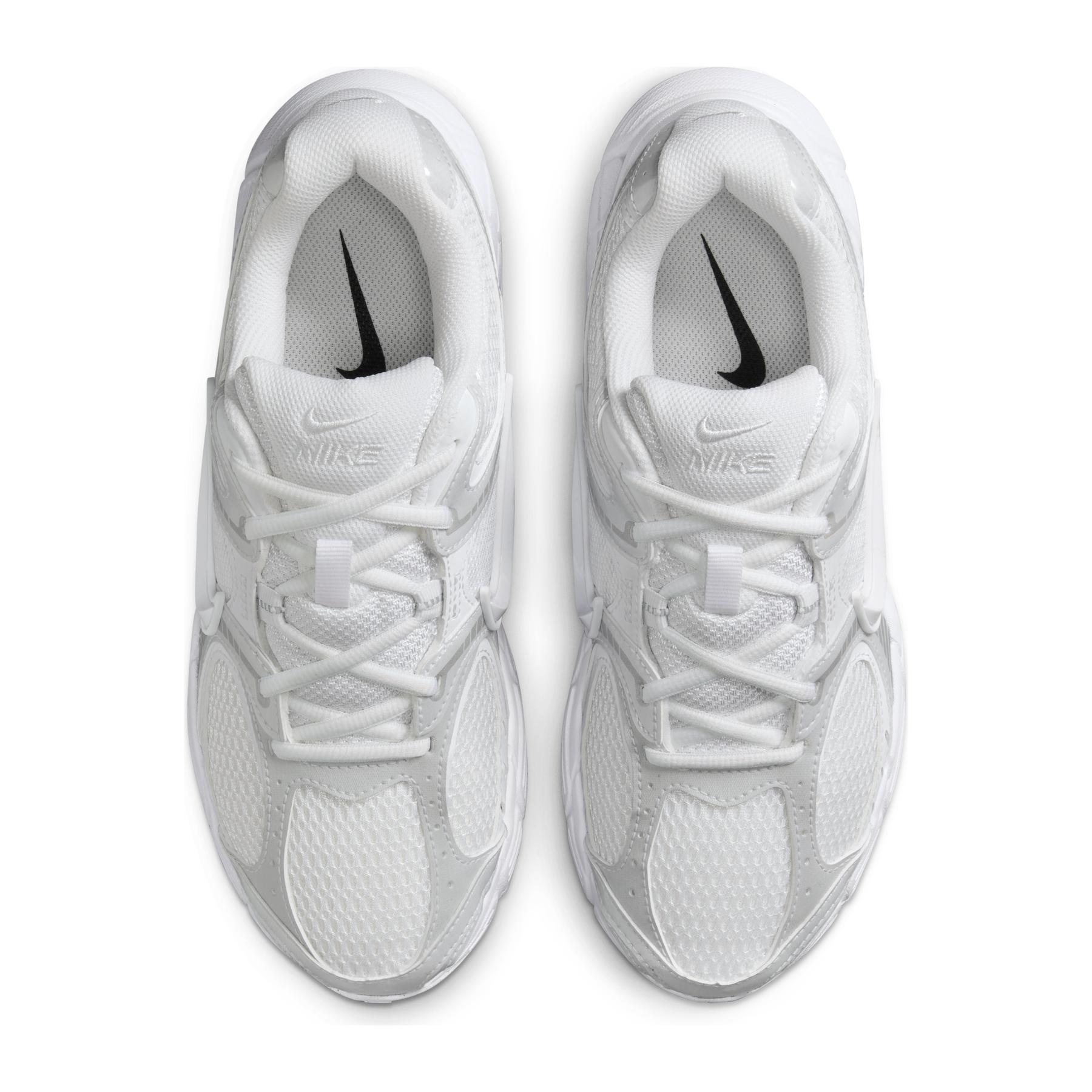 product/n/i/nike_hq7901-101-phcth001.jpg