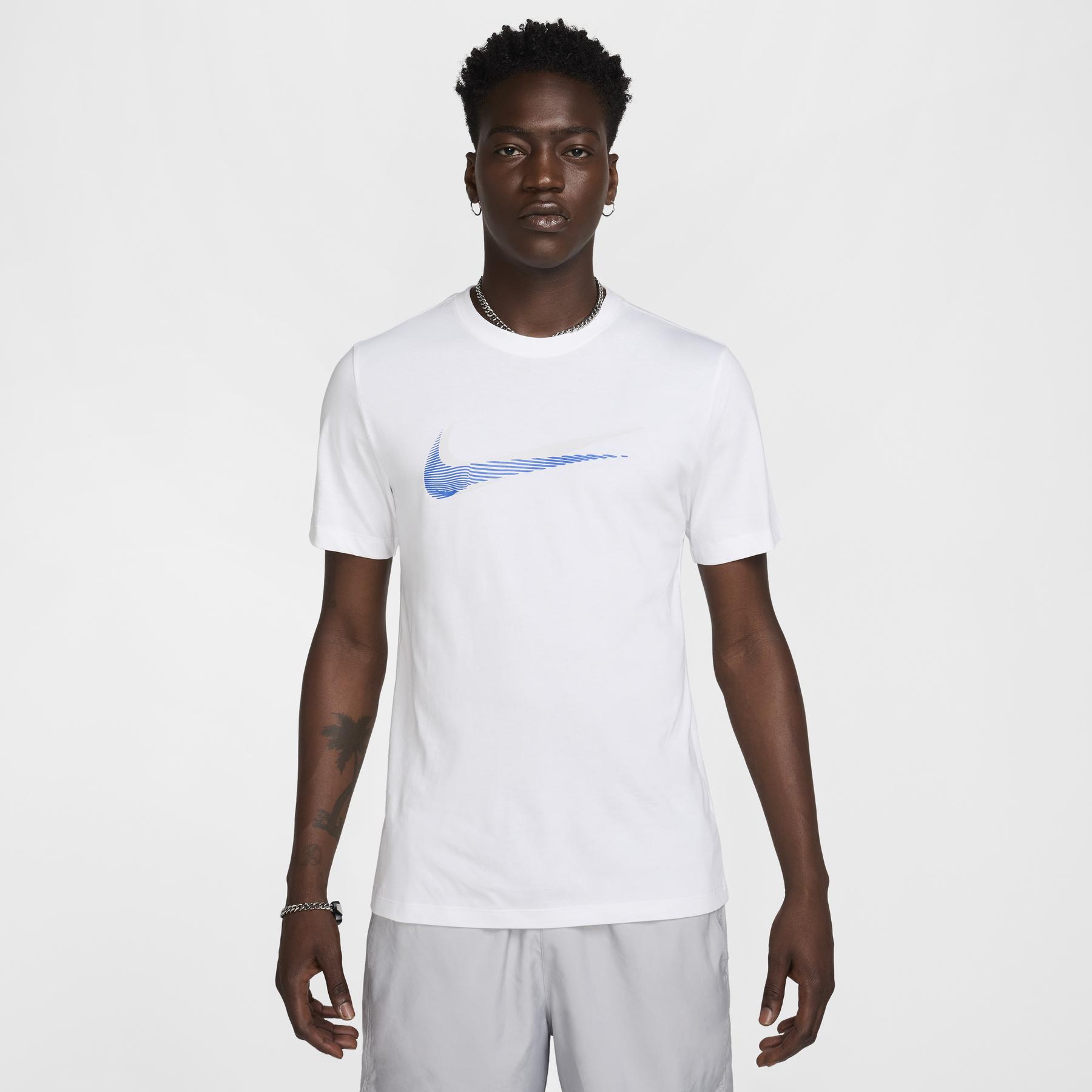 product/n/i/nike_hq8092-100_blanc_3.jpg